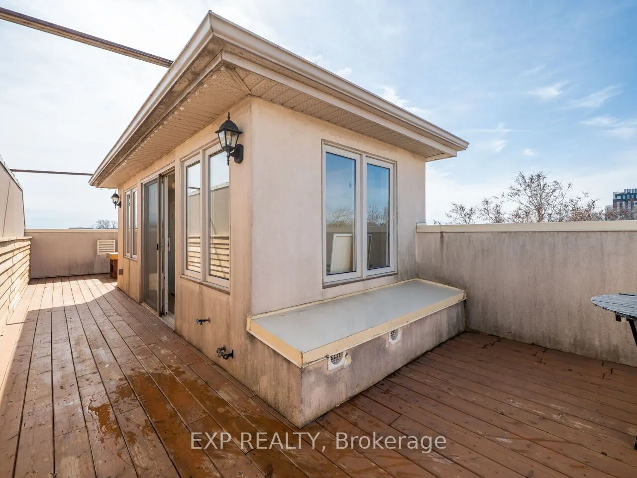 2351 Lakeshore Road W, #4