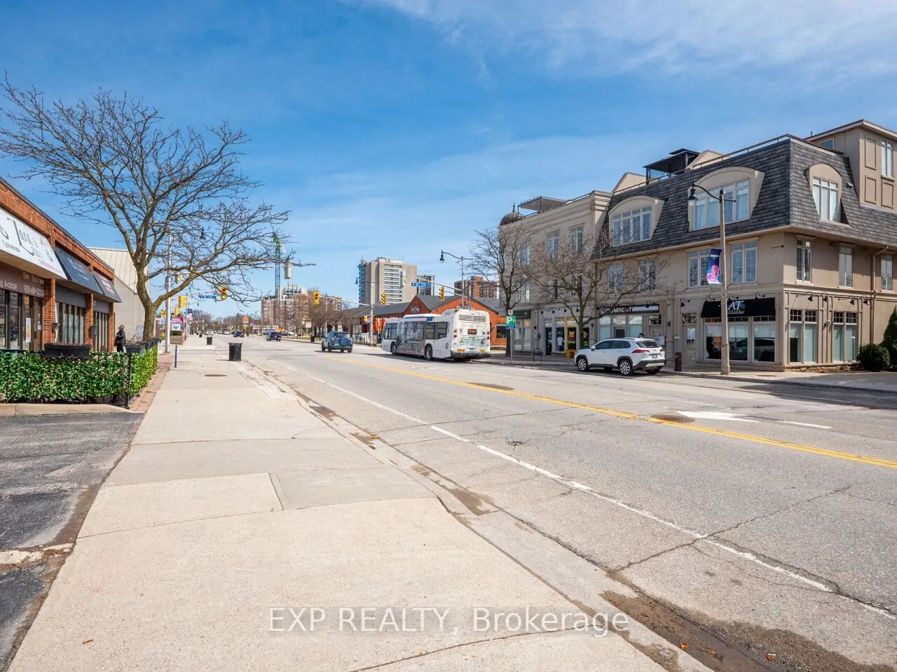 2351 Lakeshore Road W, #4