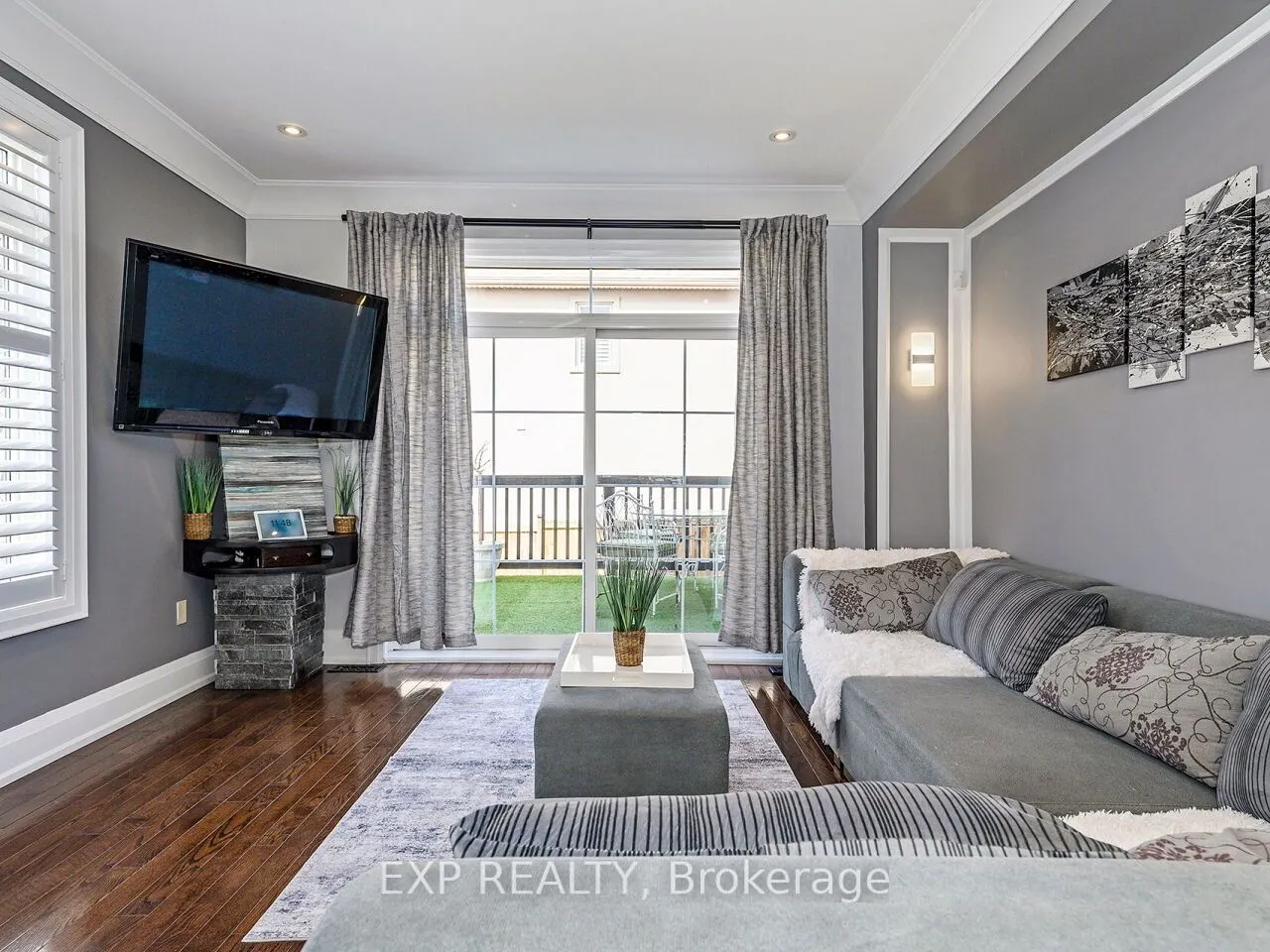 2351 Lakeshore Road W, #4