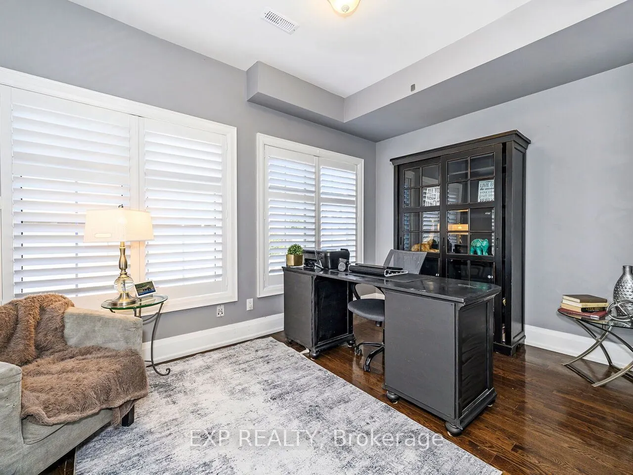2351 Lakeshore Road W, #4