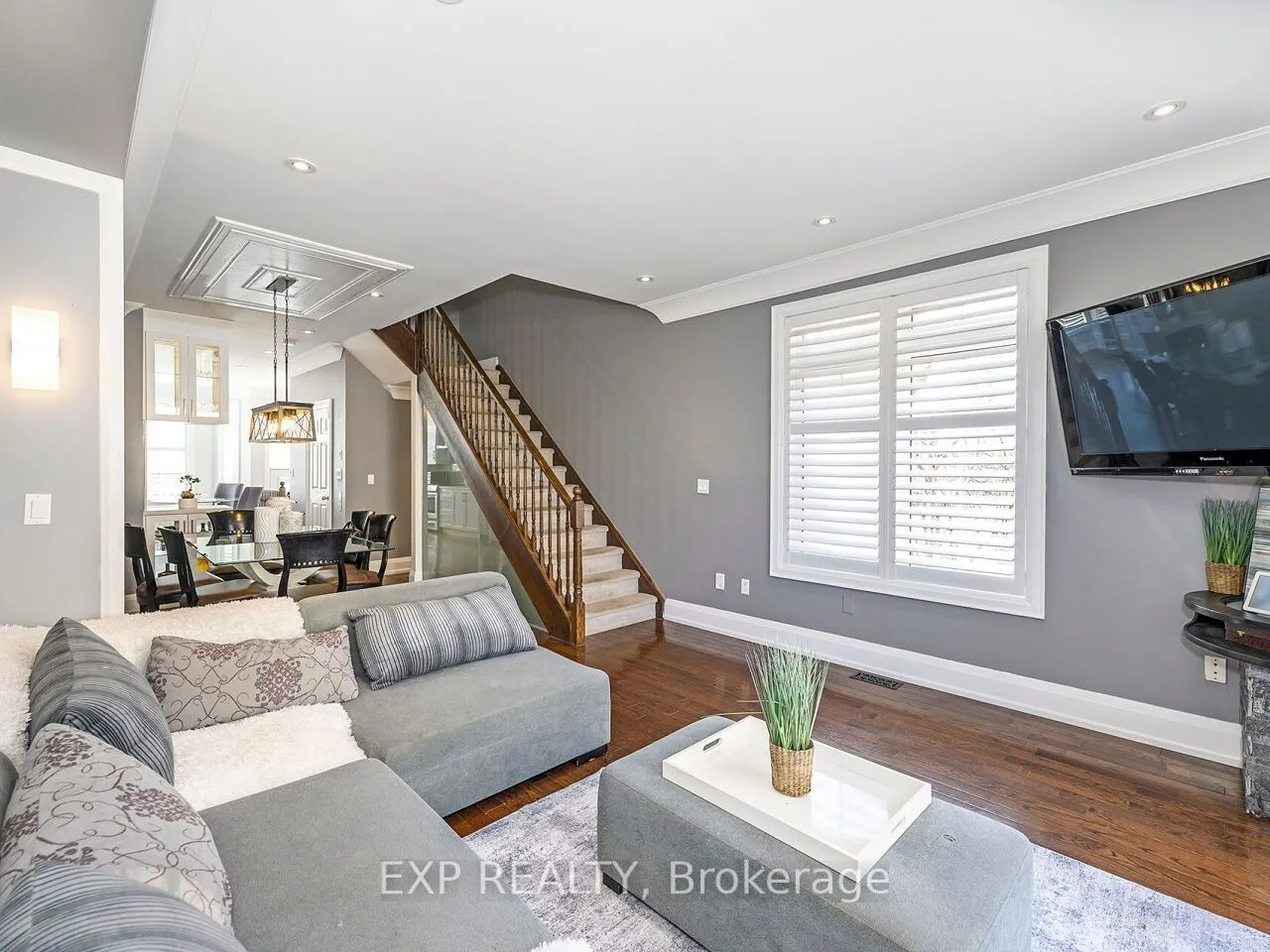 2351 Lakeshore Road W, #4
