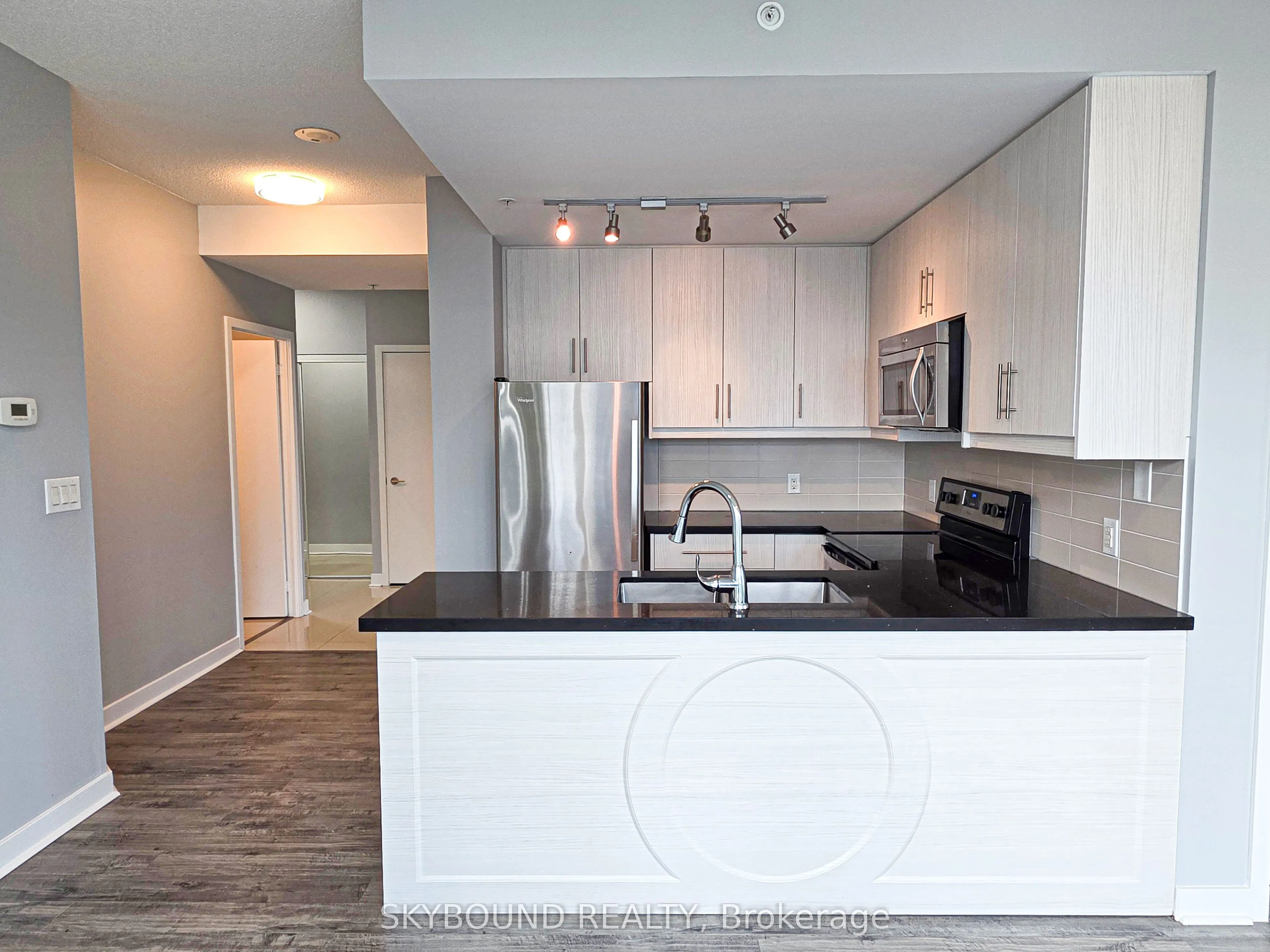 3985 Grand Park Drive, #1611
