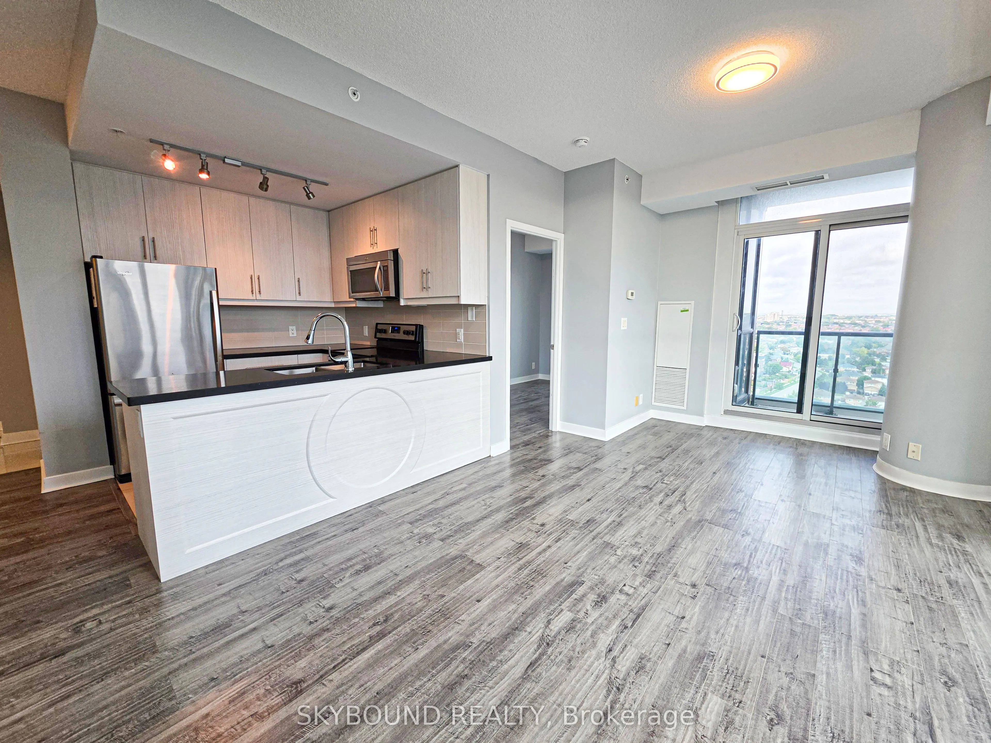 3985 Grand Park Drive, #1611