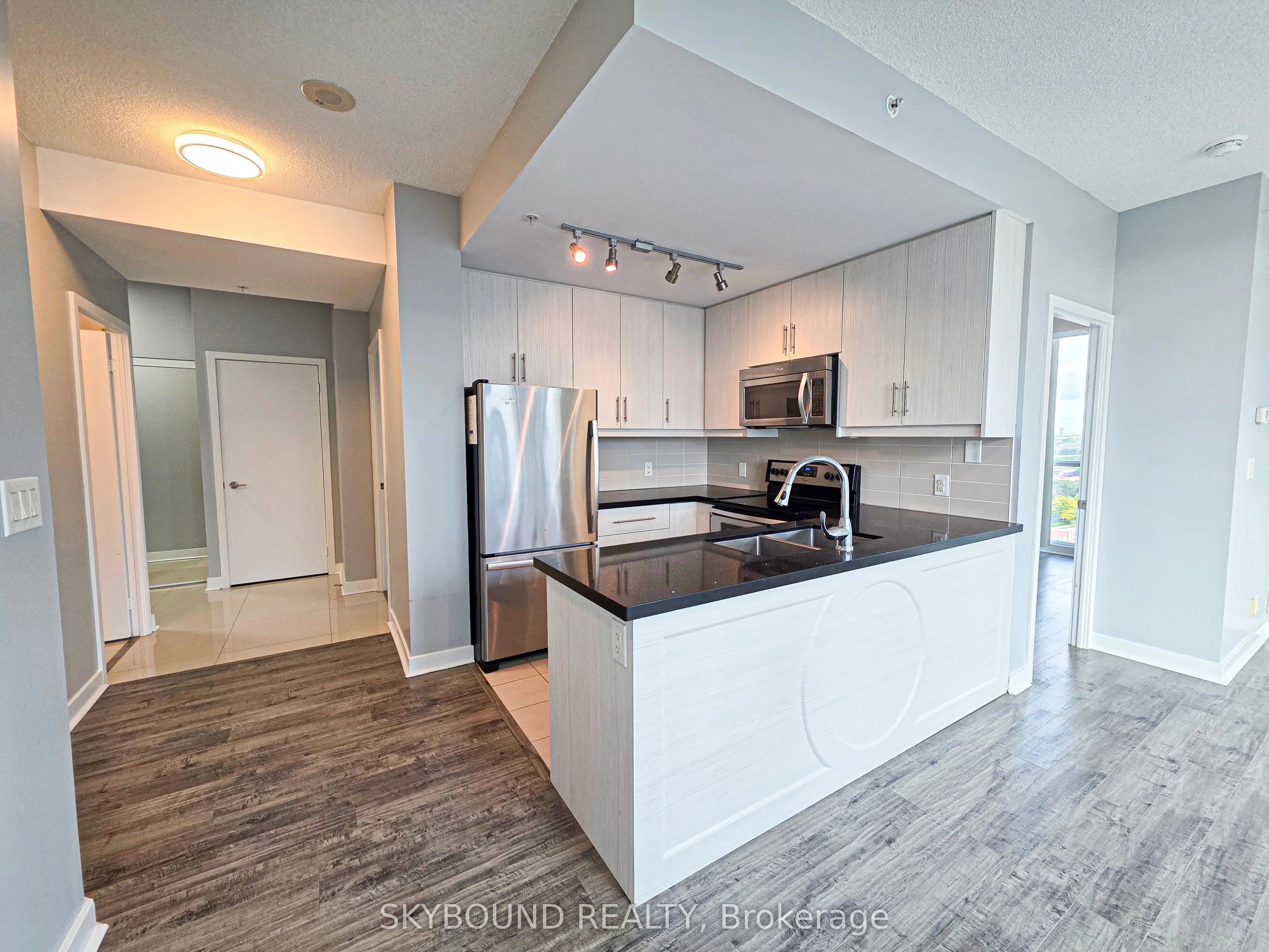 3985 Grand Park Drive, #1611