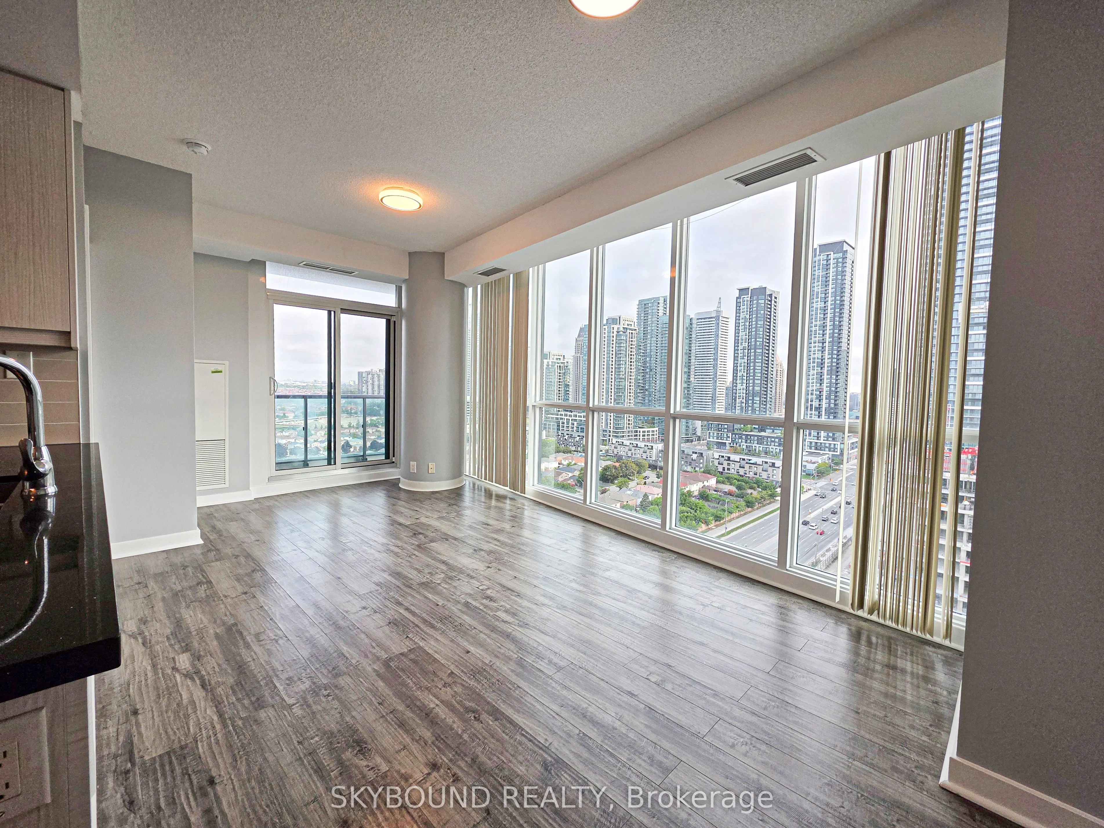 3985 Grand Park Drive, #1611