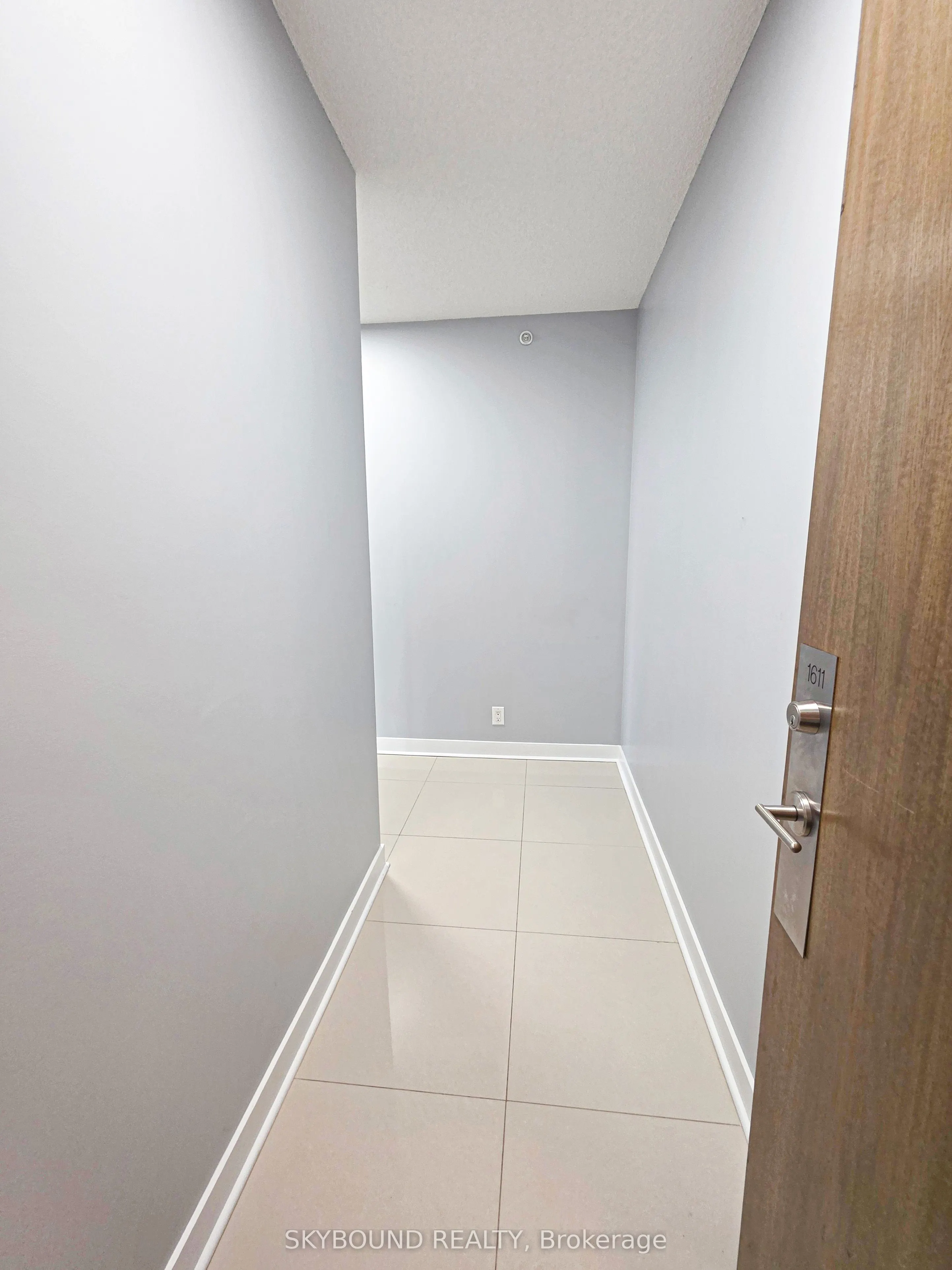3985 Grand Park Drive, #1611
