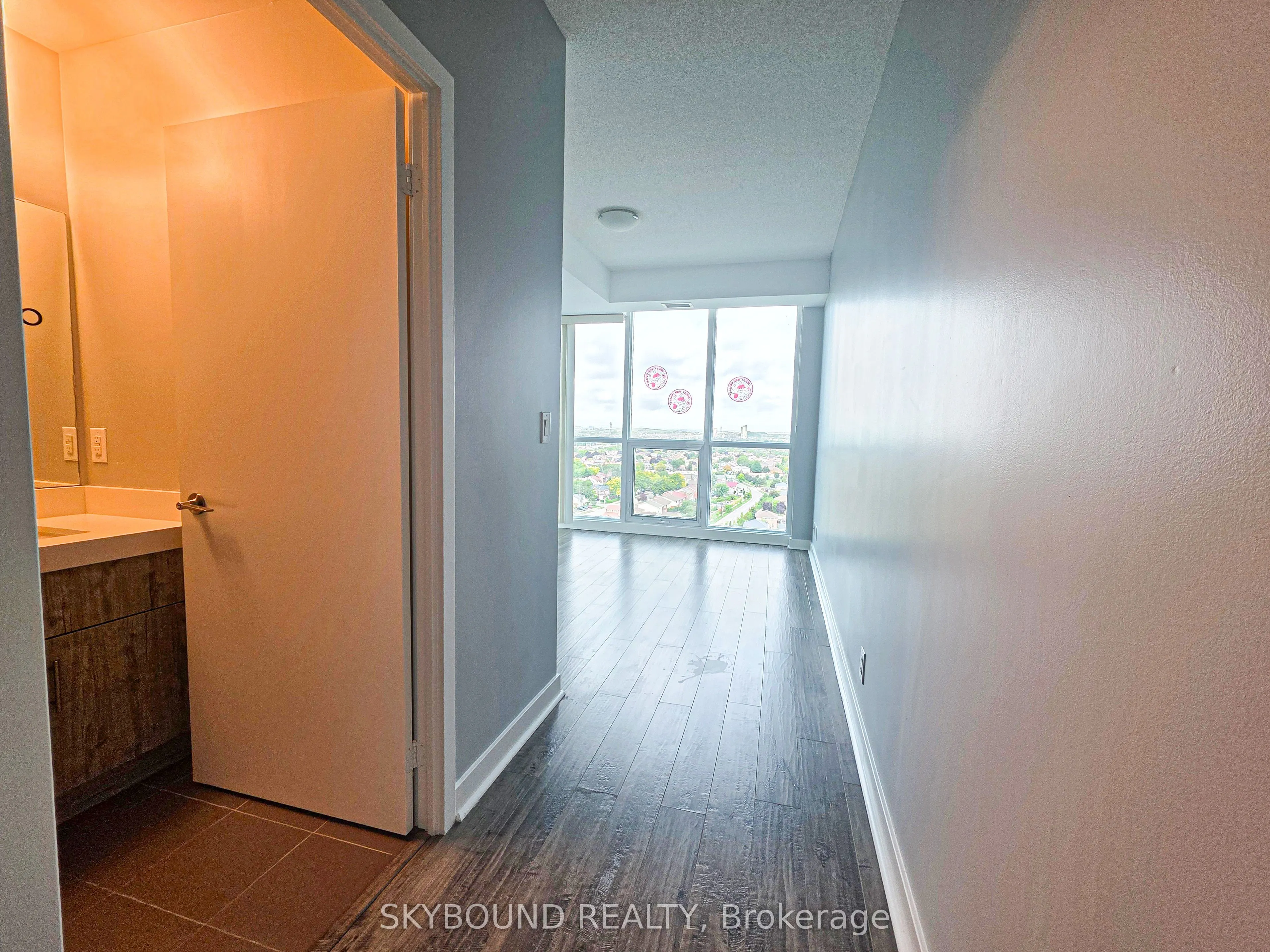 3985 Grand Park Drive, #1611
