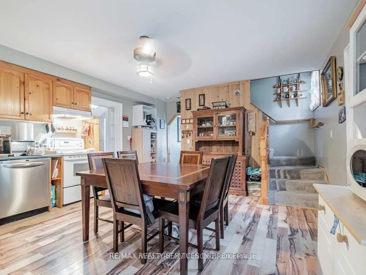2901 Charleston Side Road