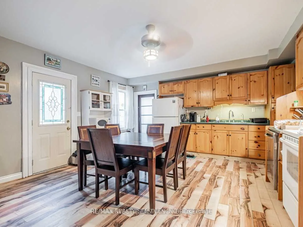 2901 Charleston Side Road