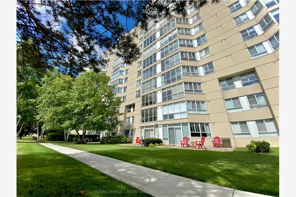 5280 Lakeshore Road, #911