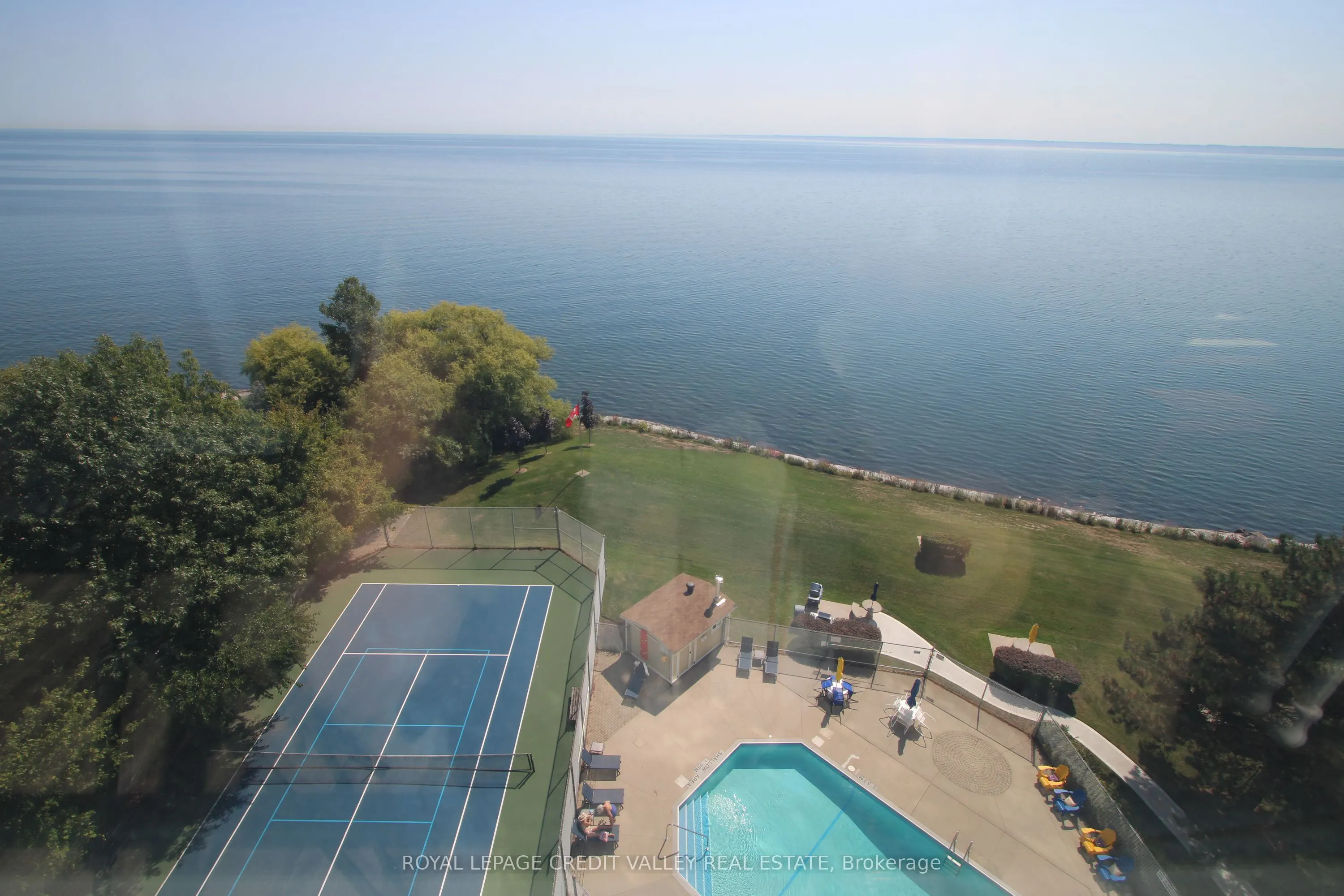 5280 Lakeshore Road, #911