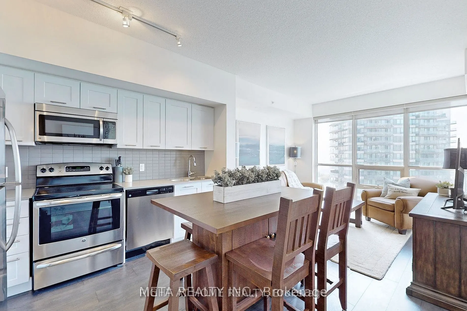 2212 Lake Shore Boulevard W, #3605