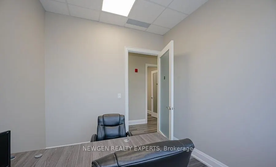 218 Export Boulevard, #101