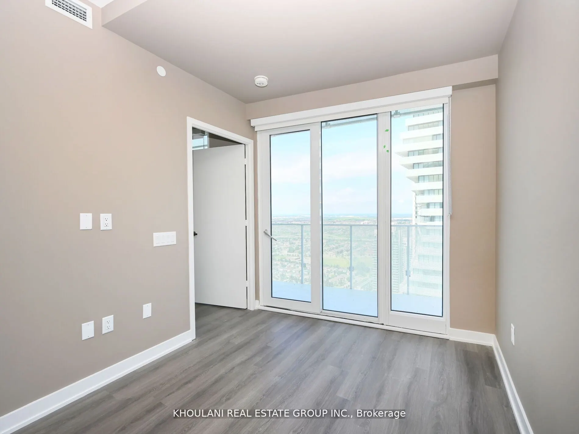 3883 Quartz Road, #4003