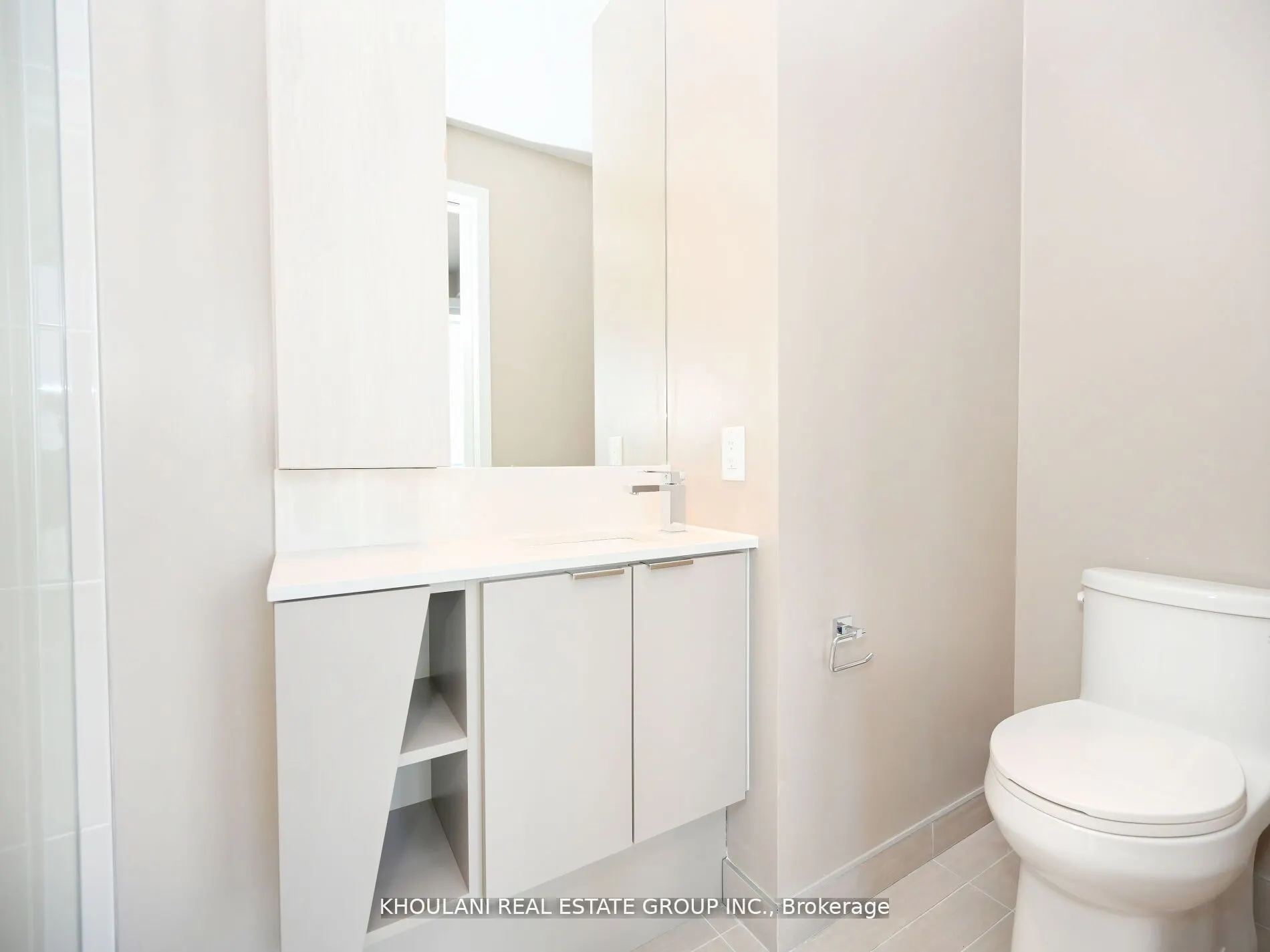 3883 Quartz Road, #4003