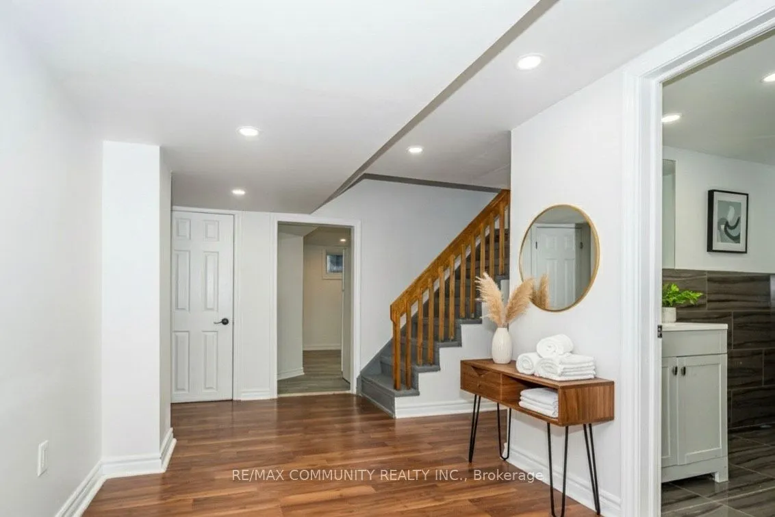 15 Strathavon Drive
