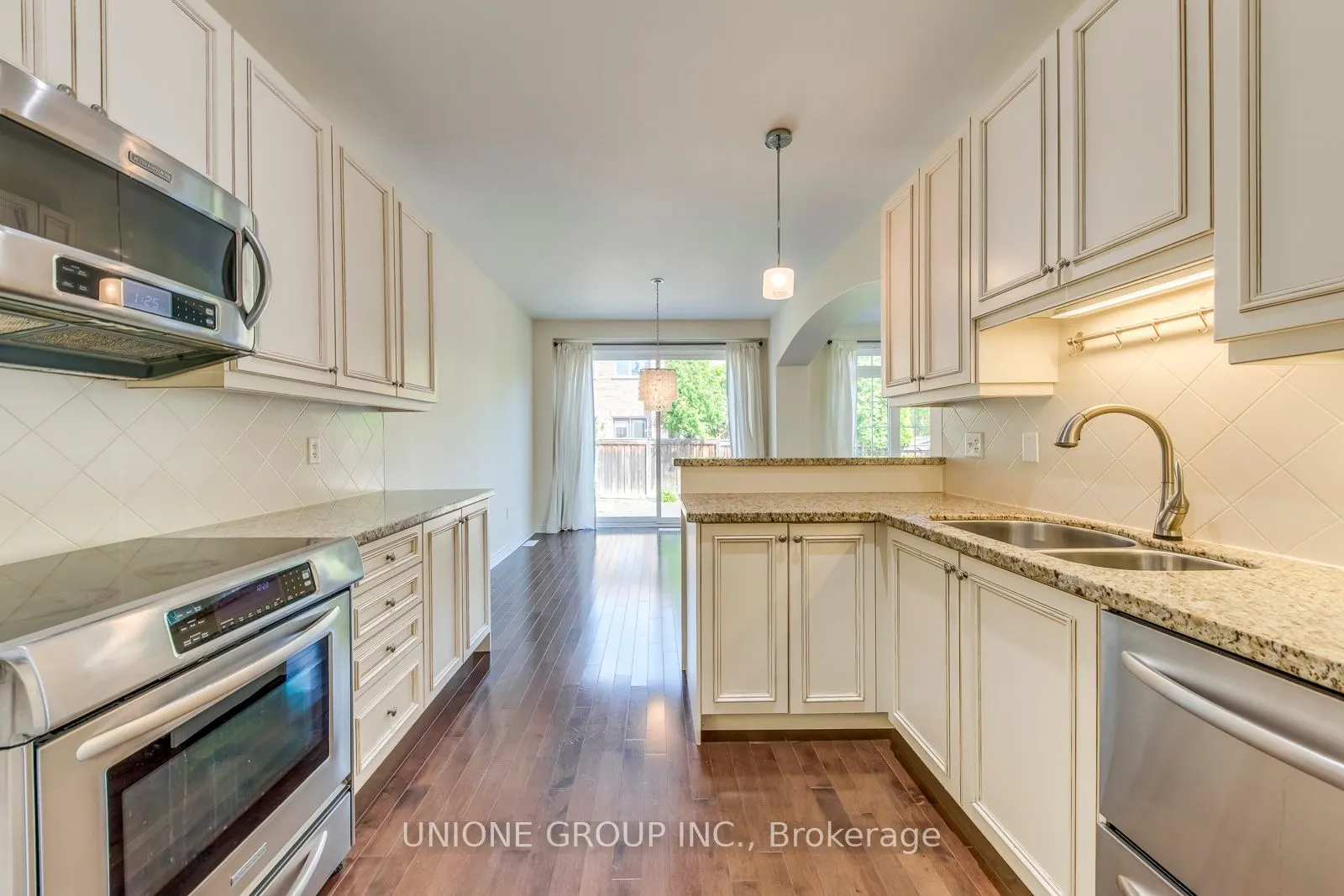 3231 Skipton Lane
