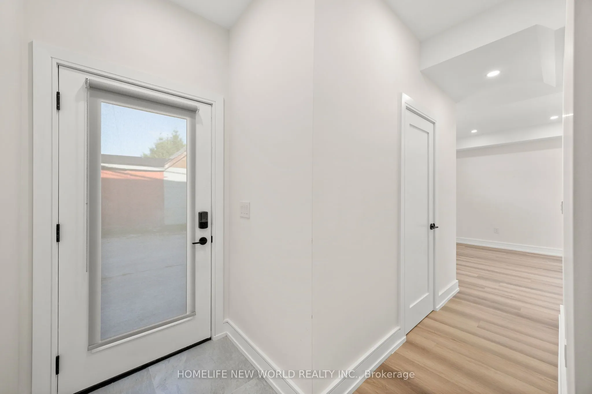 Laneway - 43 Batavia Avenue, #Lease