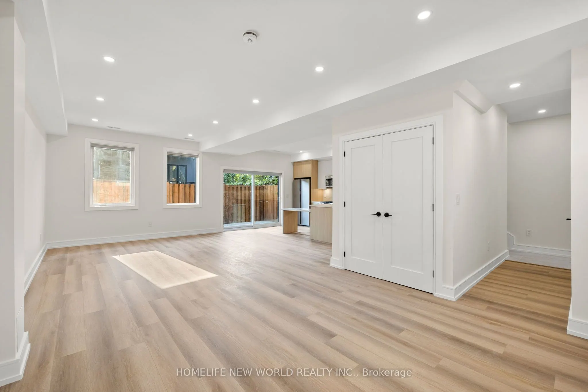 Laneway - 43 Batavia Avenue, #Lease