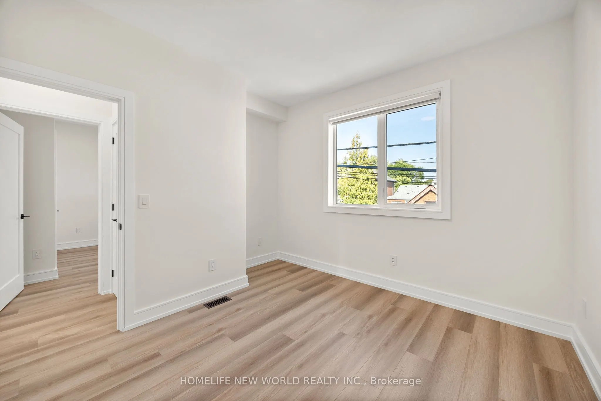Laneway - 43 Batavia Avenue, #Lease