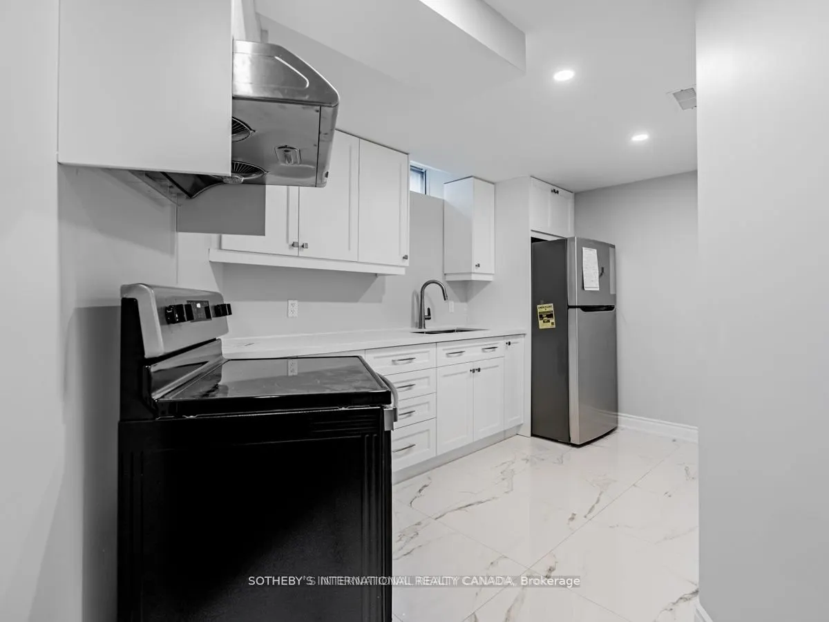 3412 MARMAC Crescent, #Basement