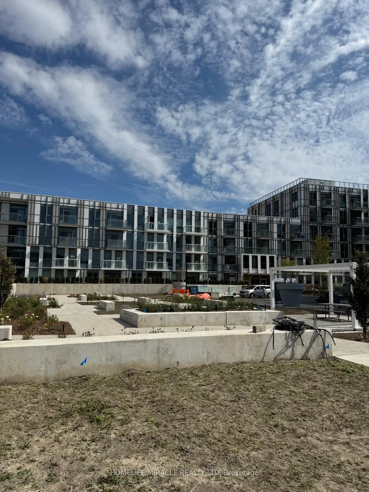 1005 Dundas Street E, #503