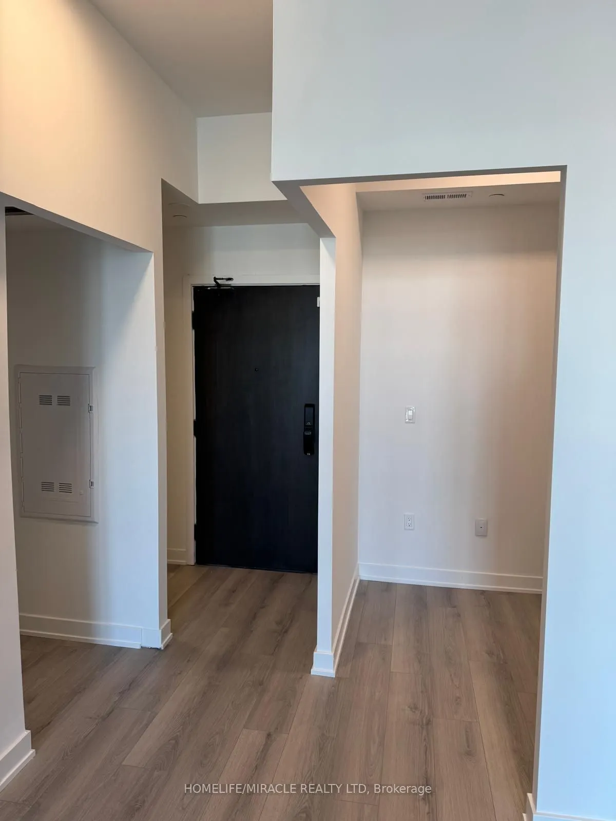 1005 Dundas Street E, #503