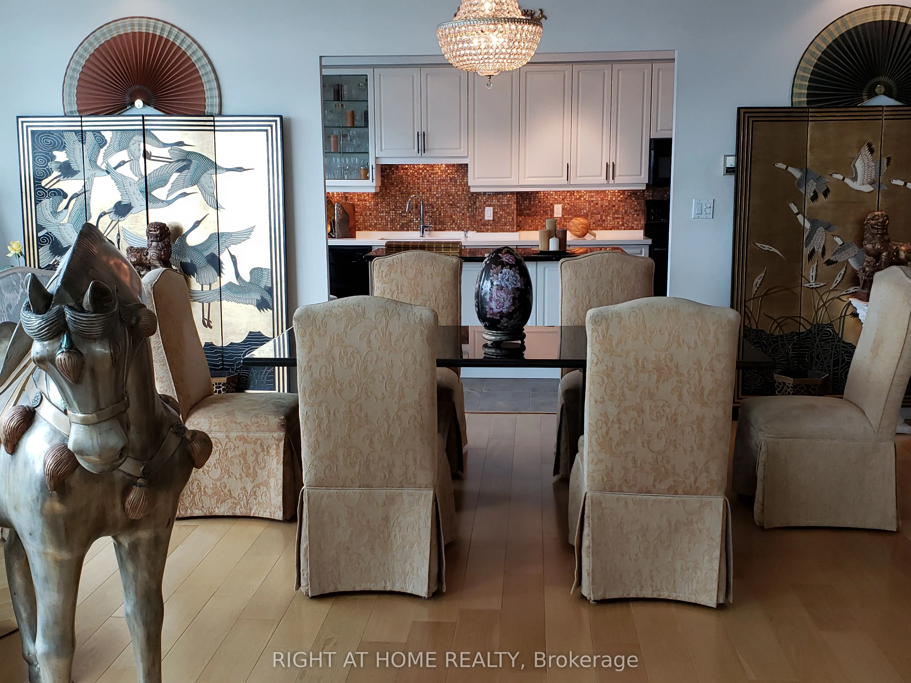 2111 Lake Shore Boulevard W, #Ph03