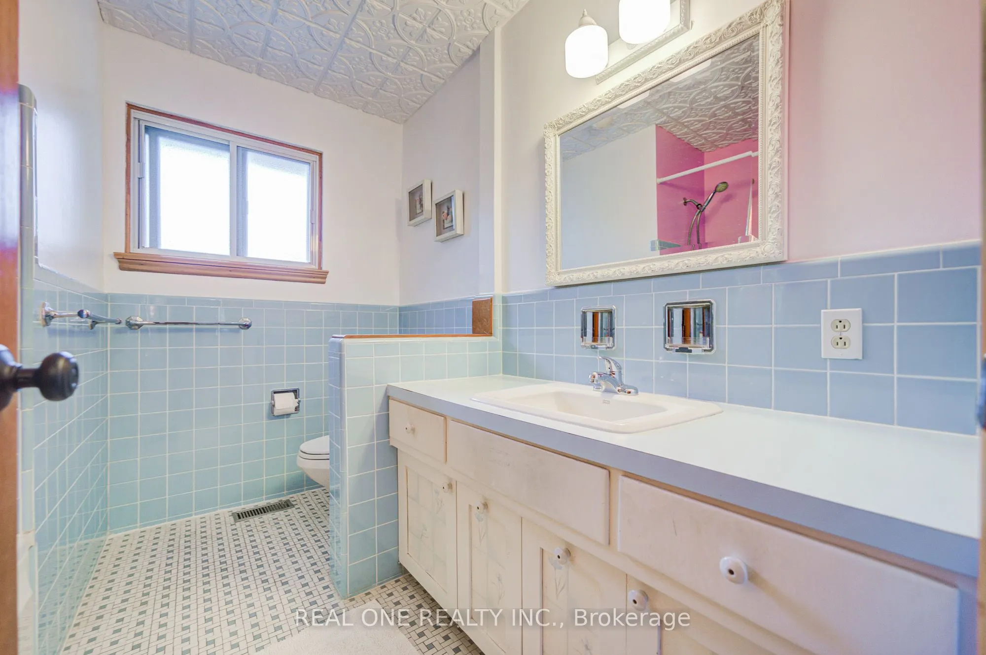3372 Enniskillen Circle