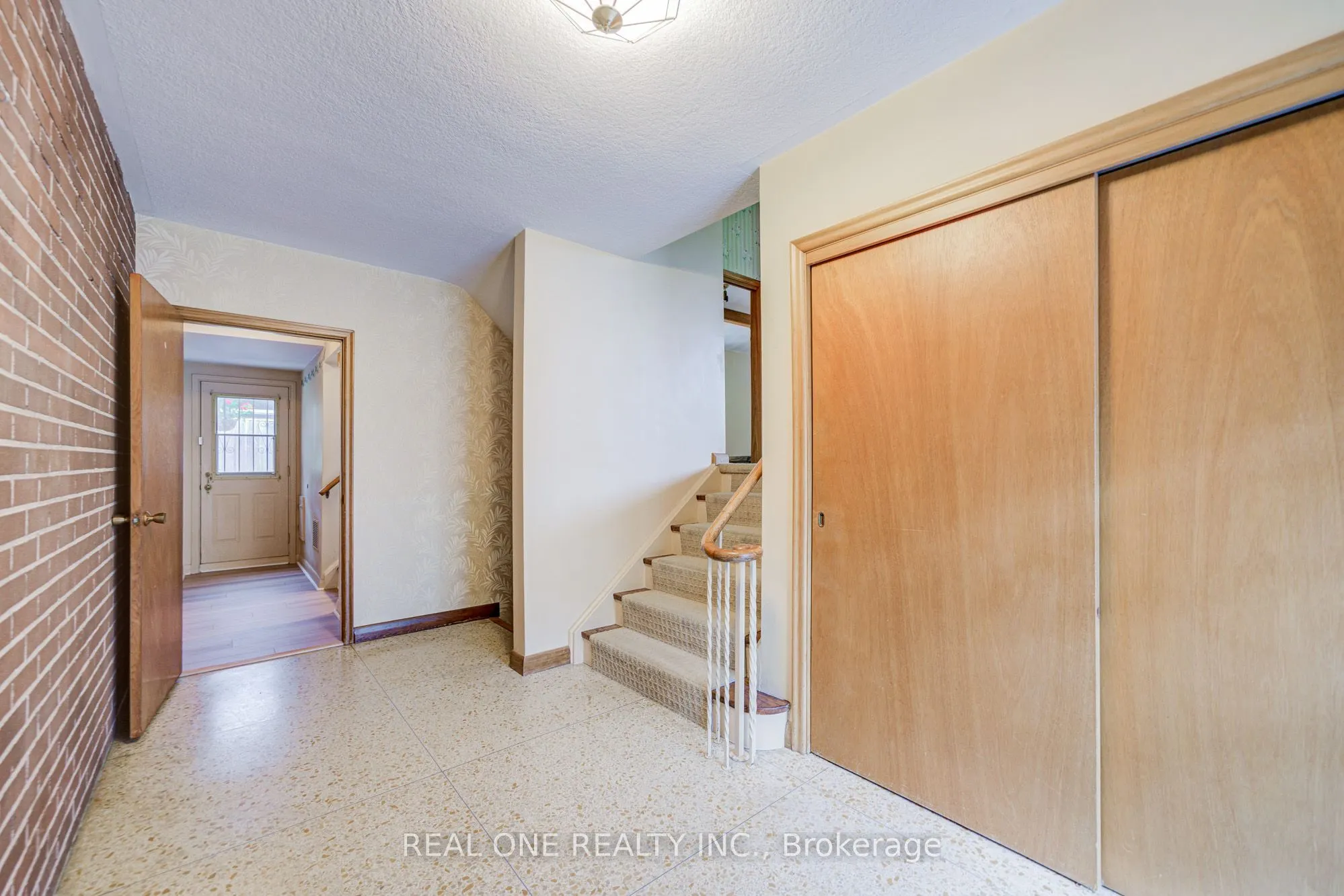 3372 Enniskillen Circle