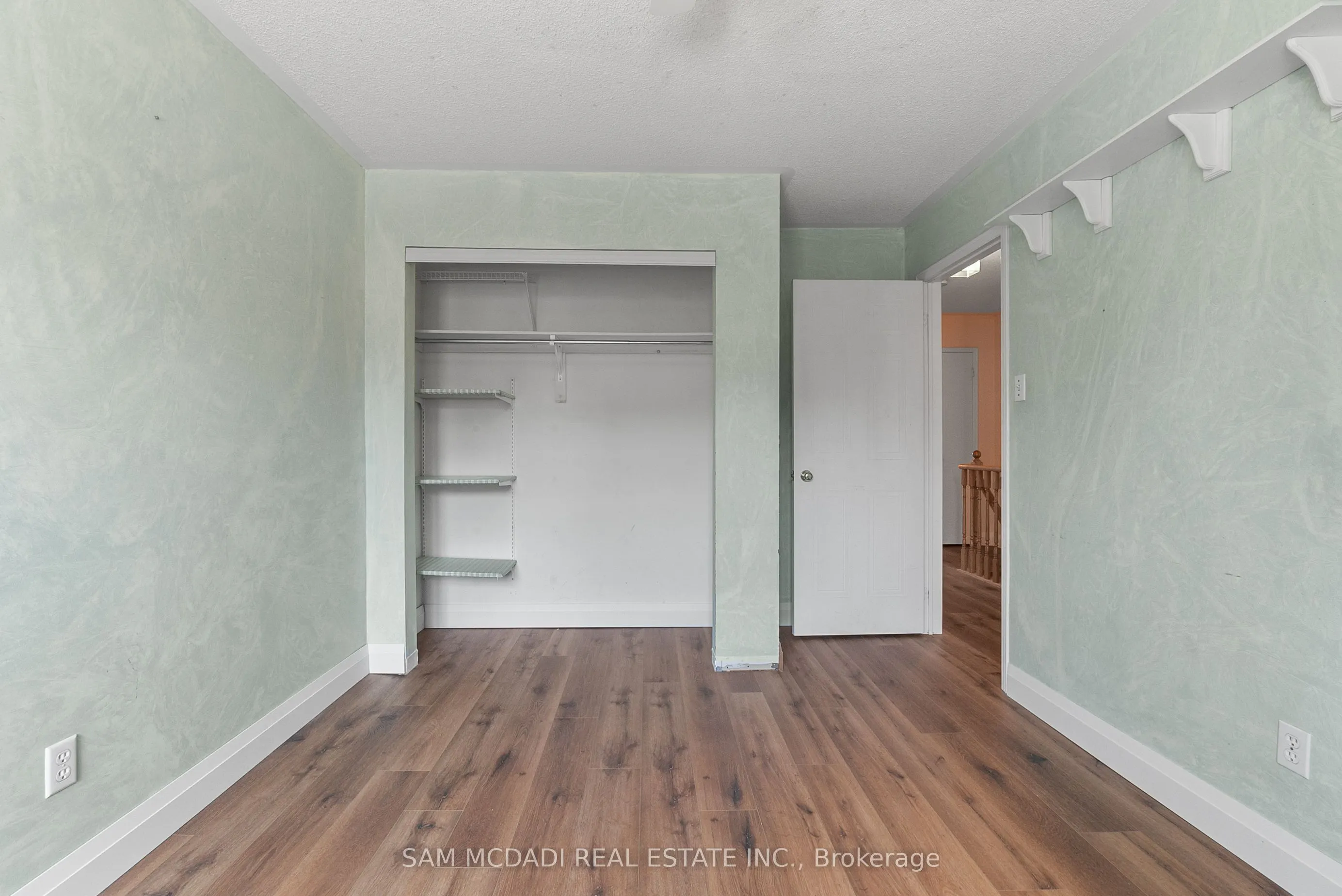 2945 Thomas Street, #102