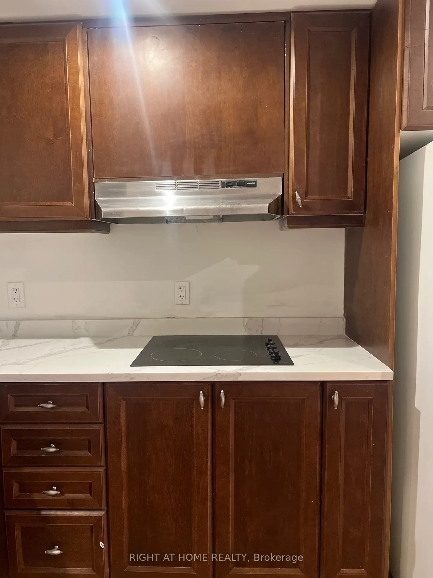 9 Cedarsprings Way, #Bsmt