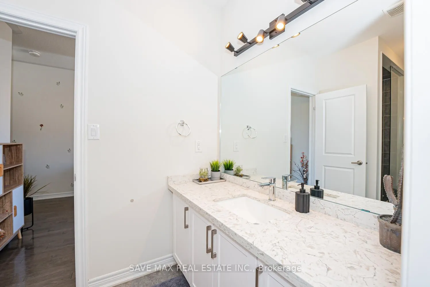 22 Fruitvale Circle