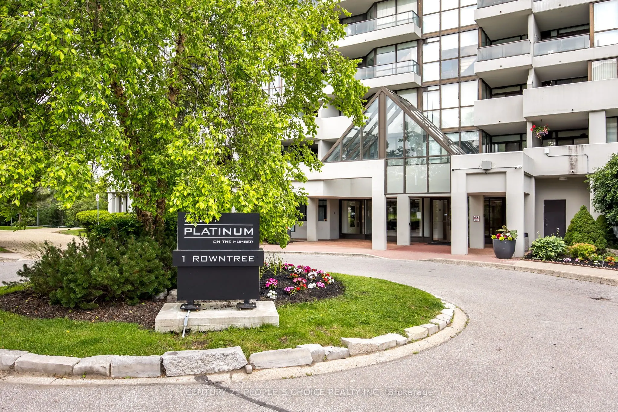 1 Rowntree Road, #1605