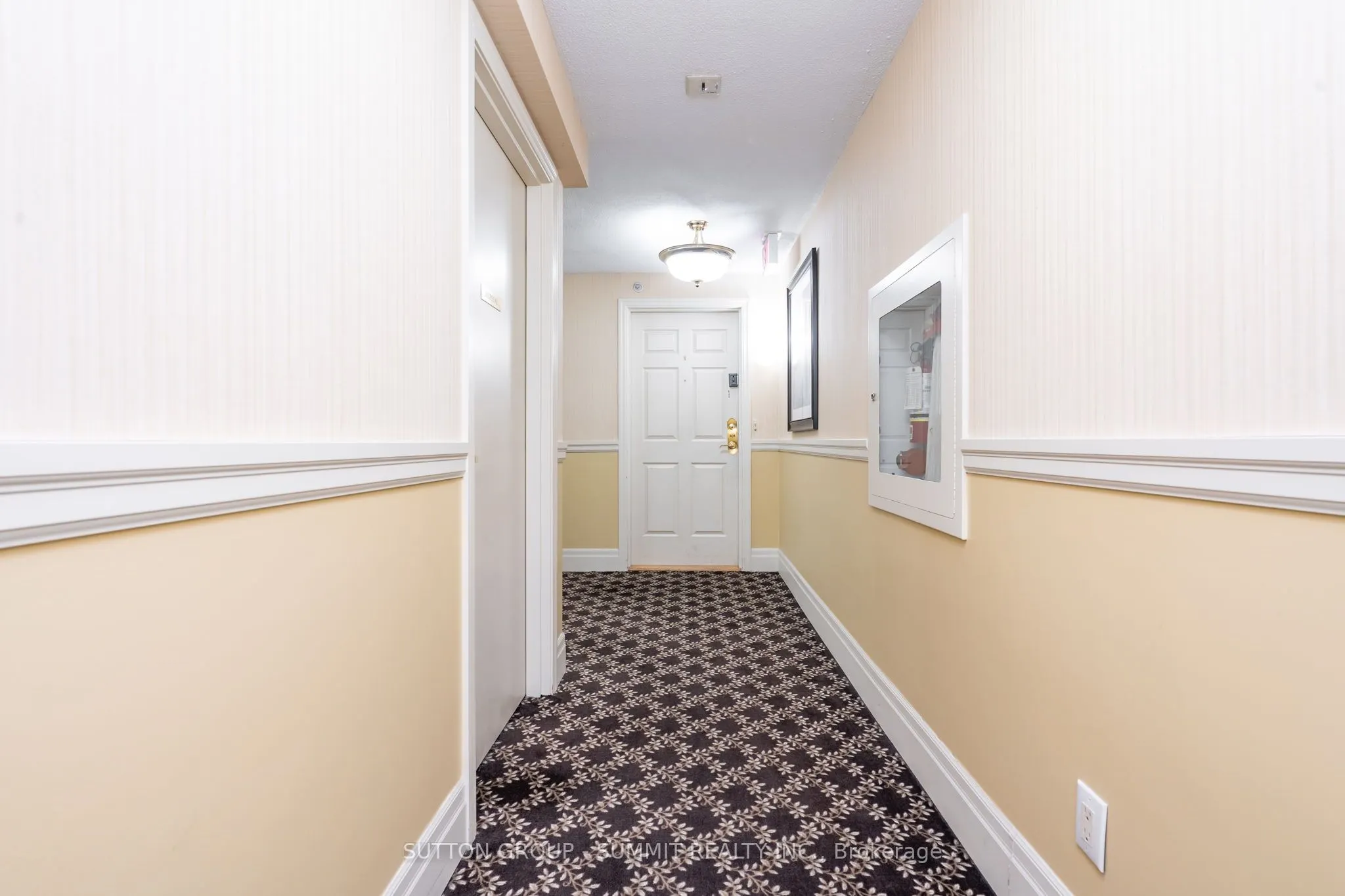 350 Princess Royal Drive S, #808