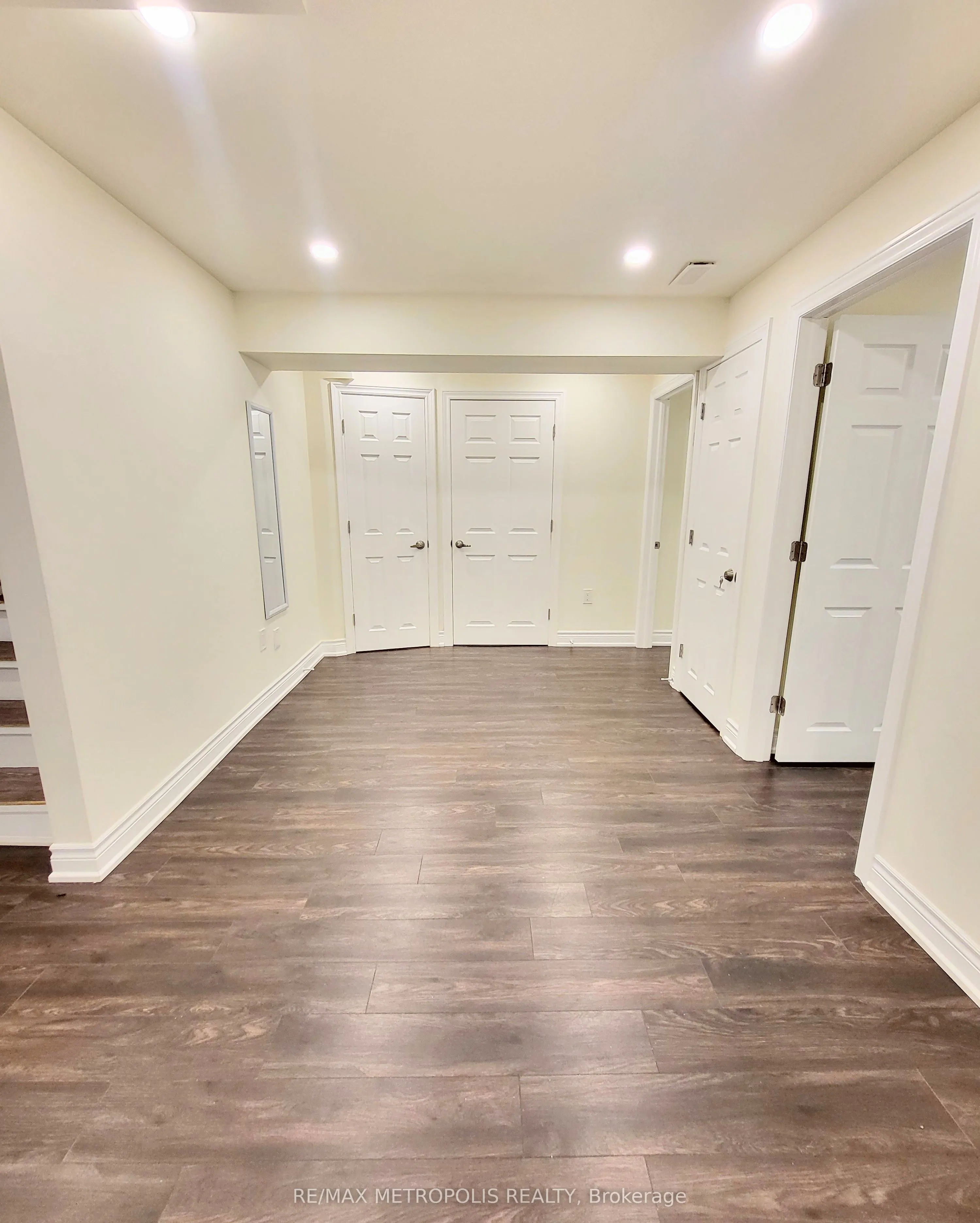 923 Penson Crescent, #bsmt