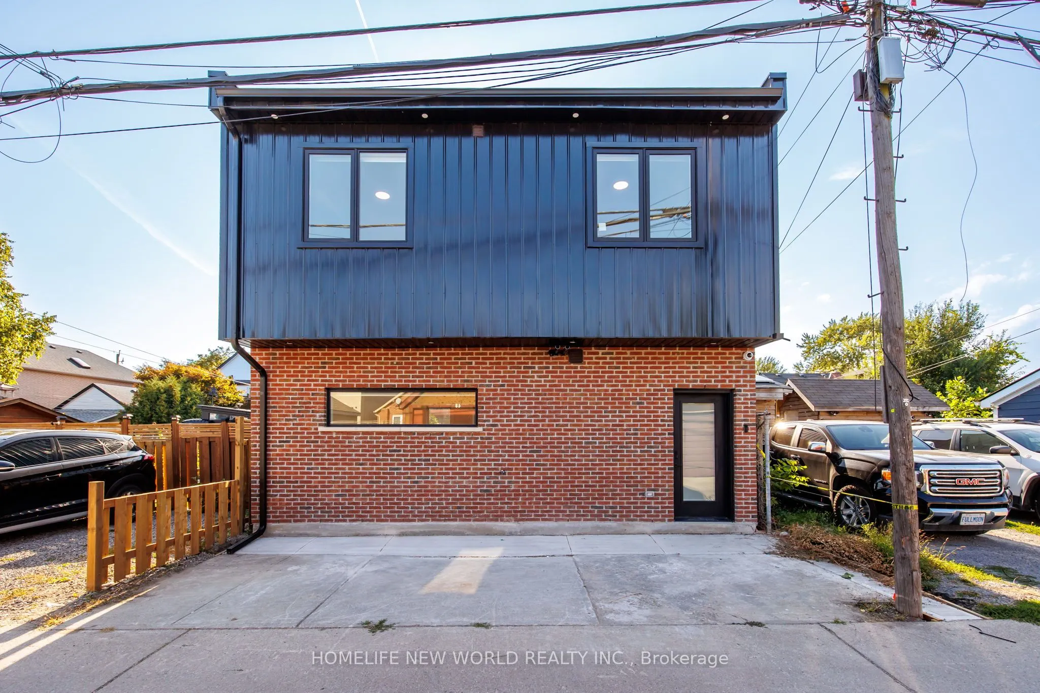 Laneway - 43 Batavia Avenue, #Lease