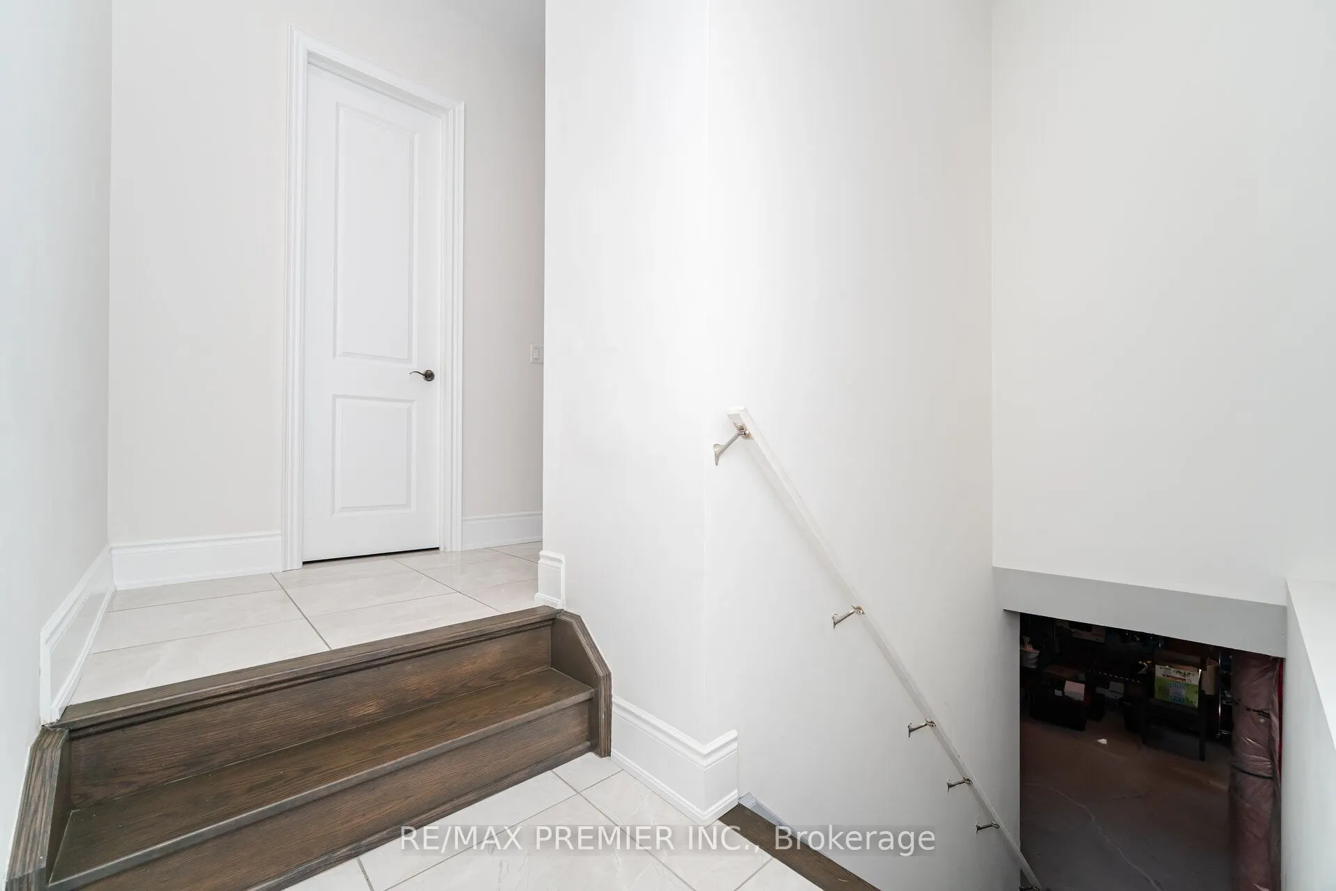 18 Erintown Crescent