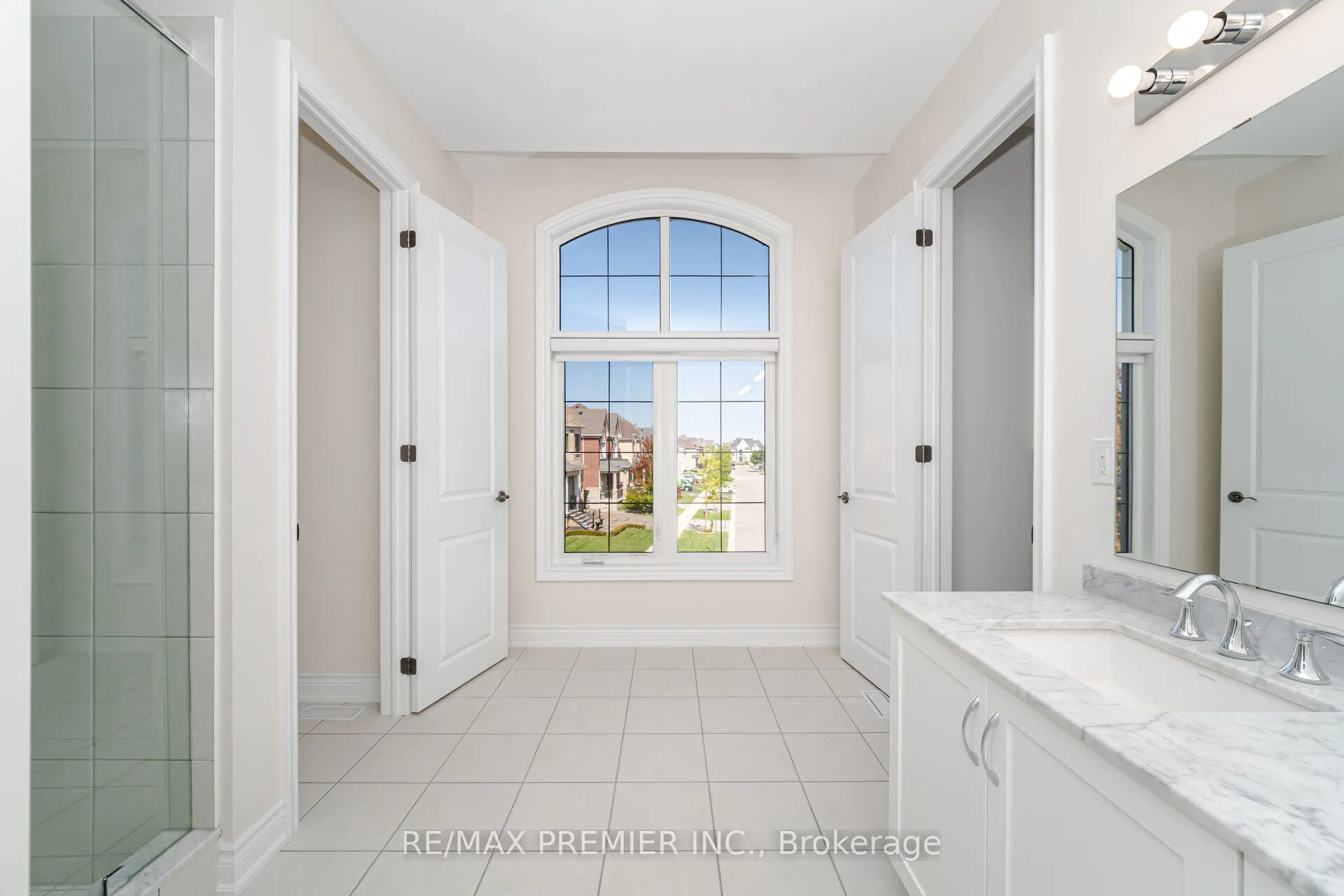18 Erintown Crescent