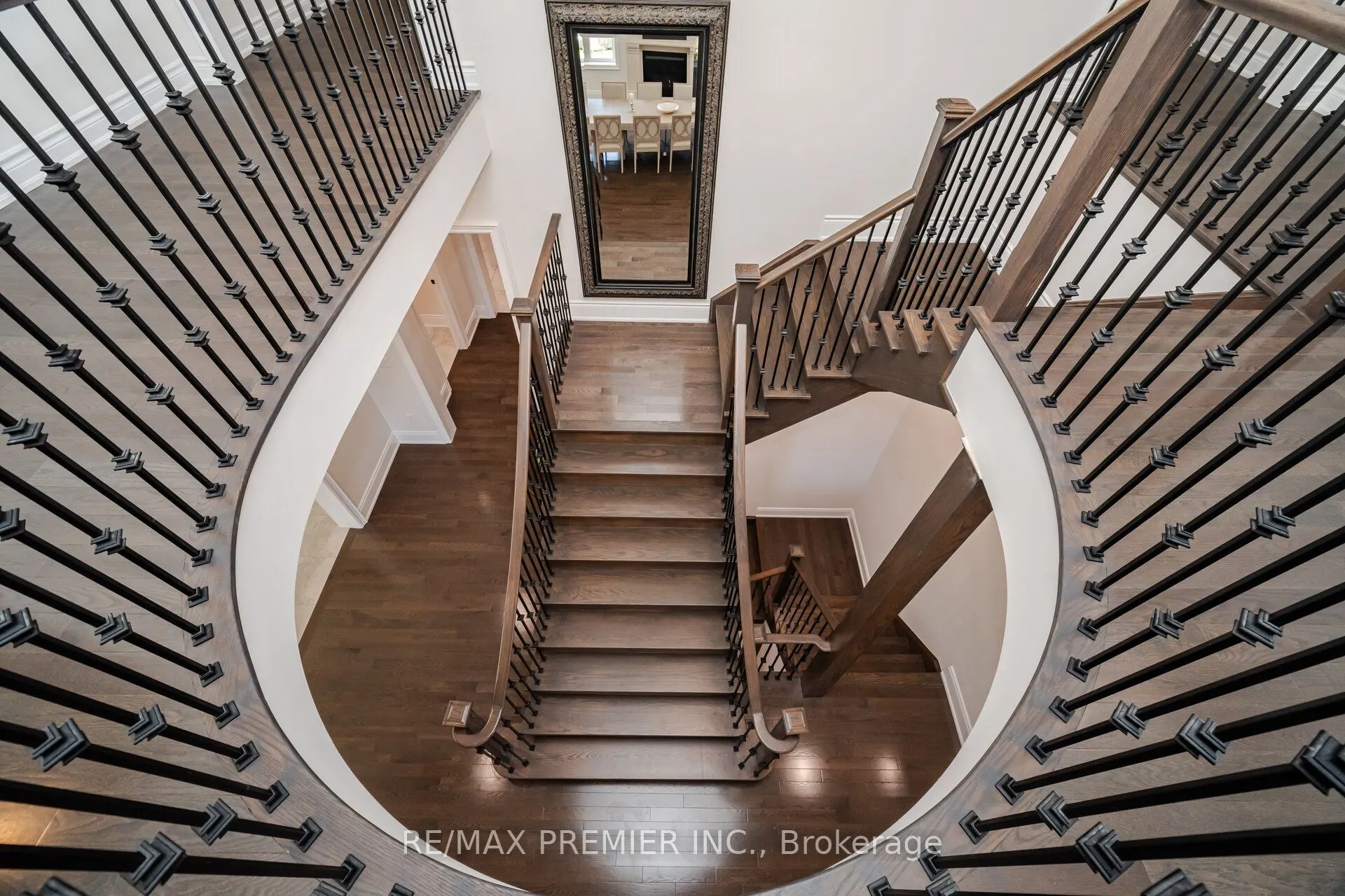 18 Erintown Crescent