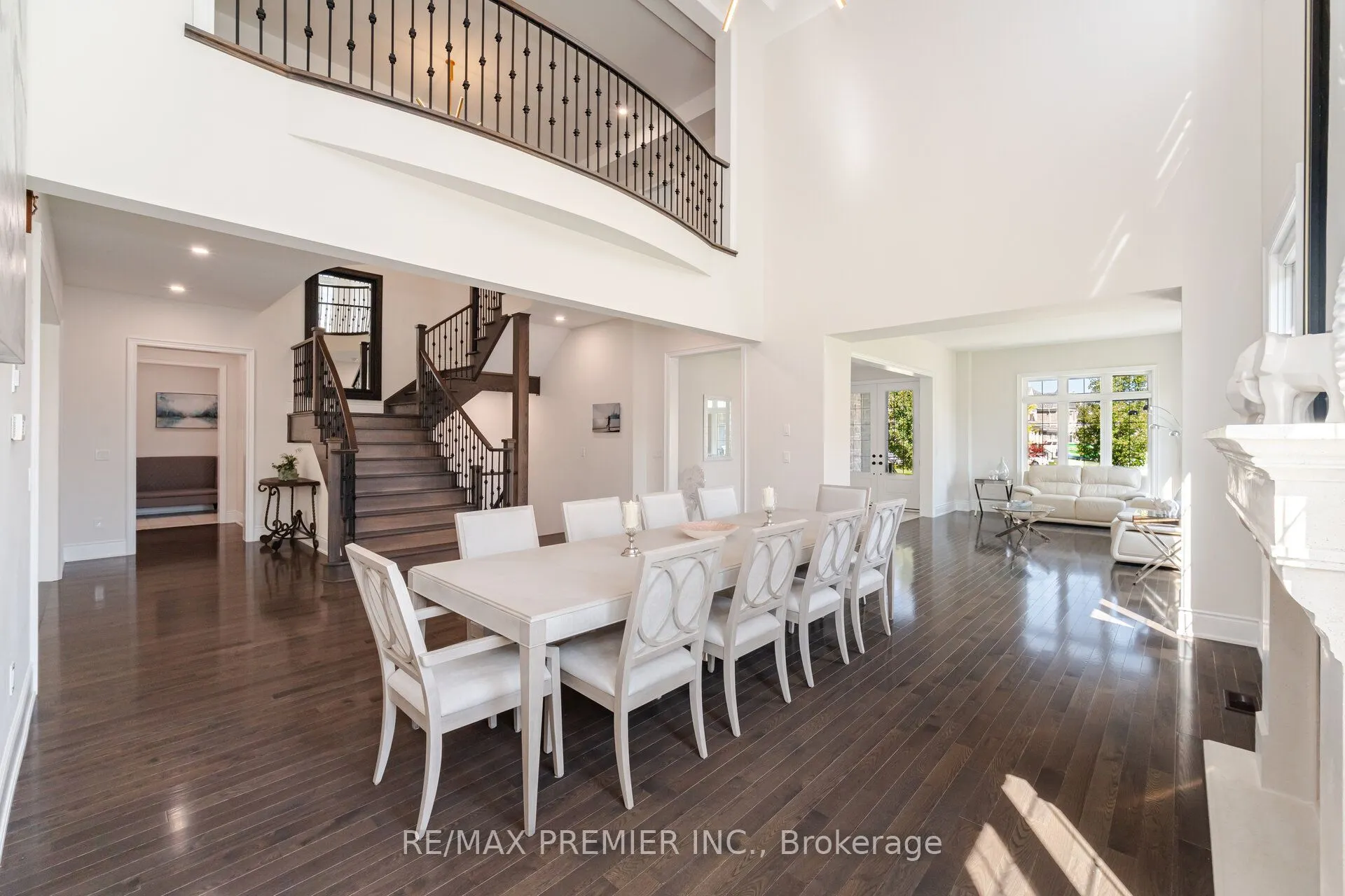 18 Erintown Crescent
