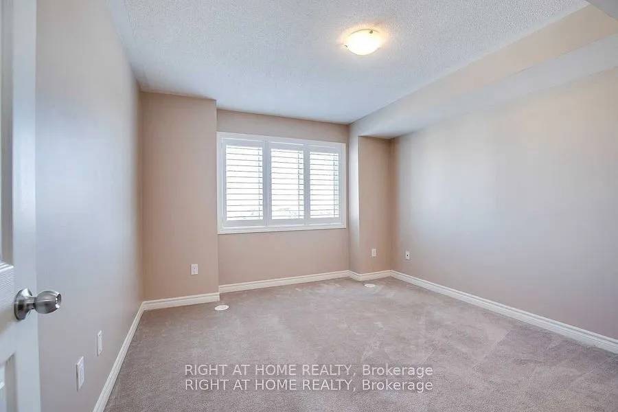 2420 Baronwood Drive, #2904