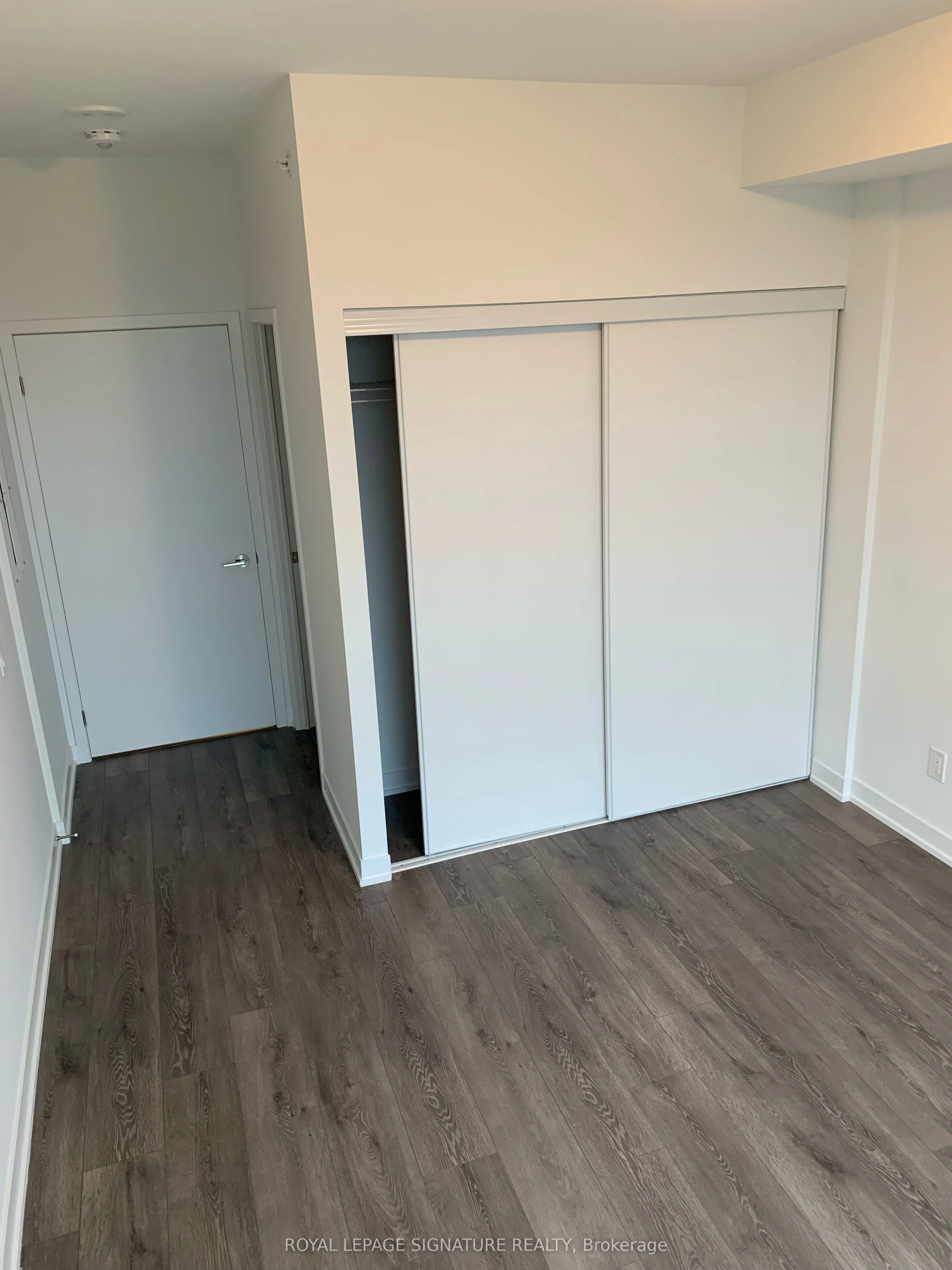 1787 St Clair Avenue W, #431