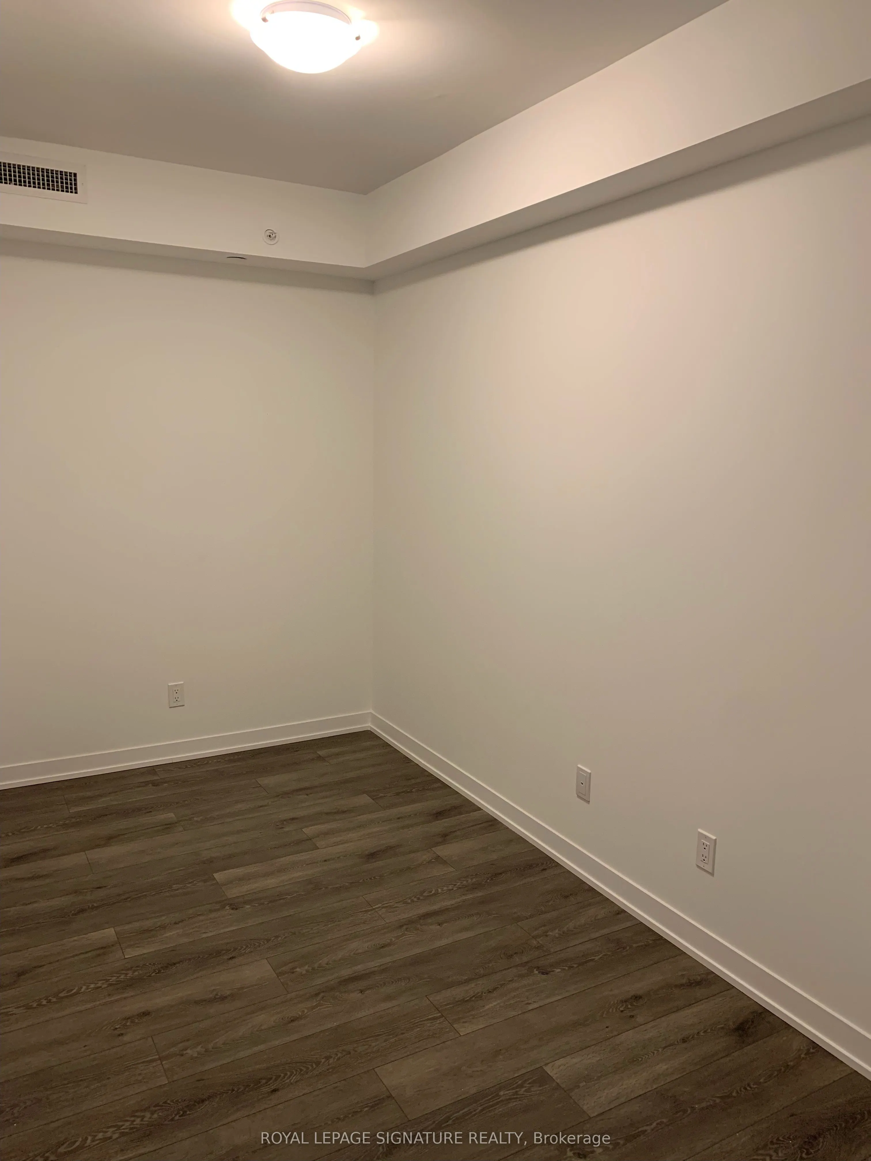 1787 St Clair Avenue W, #431