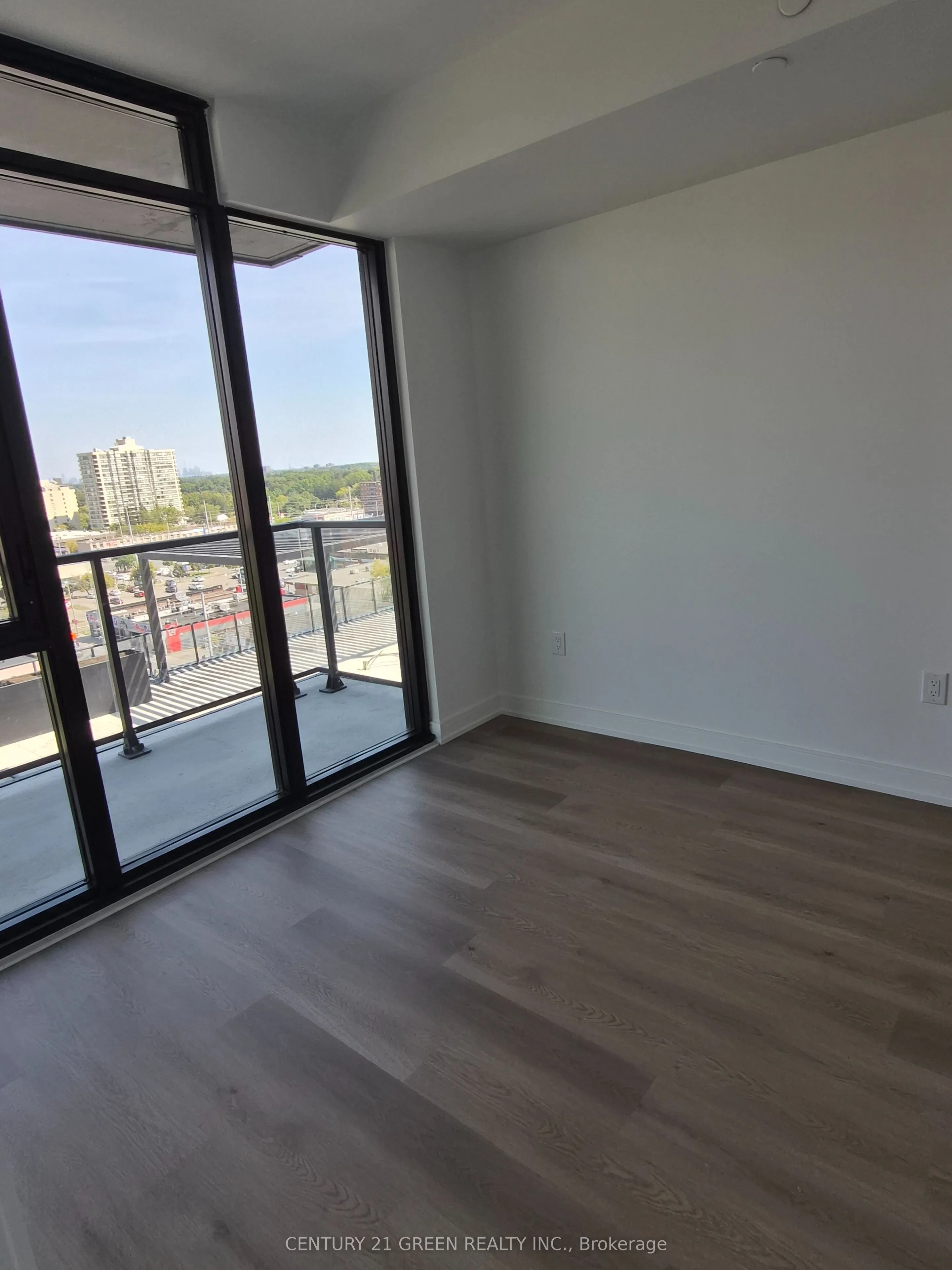 3009 Novar Road, #902