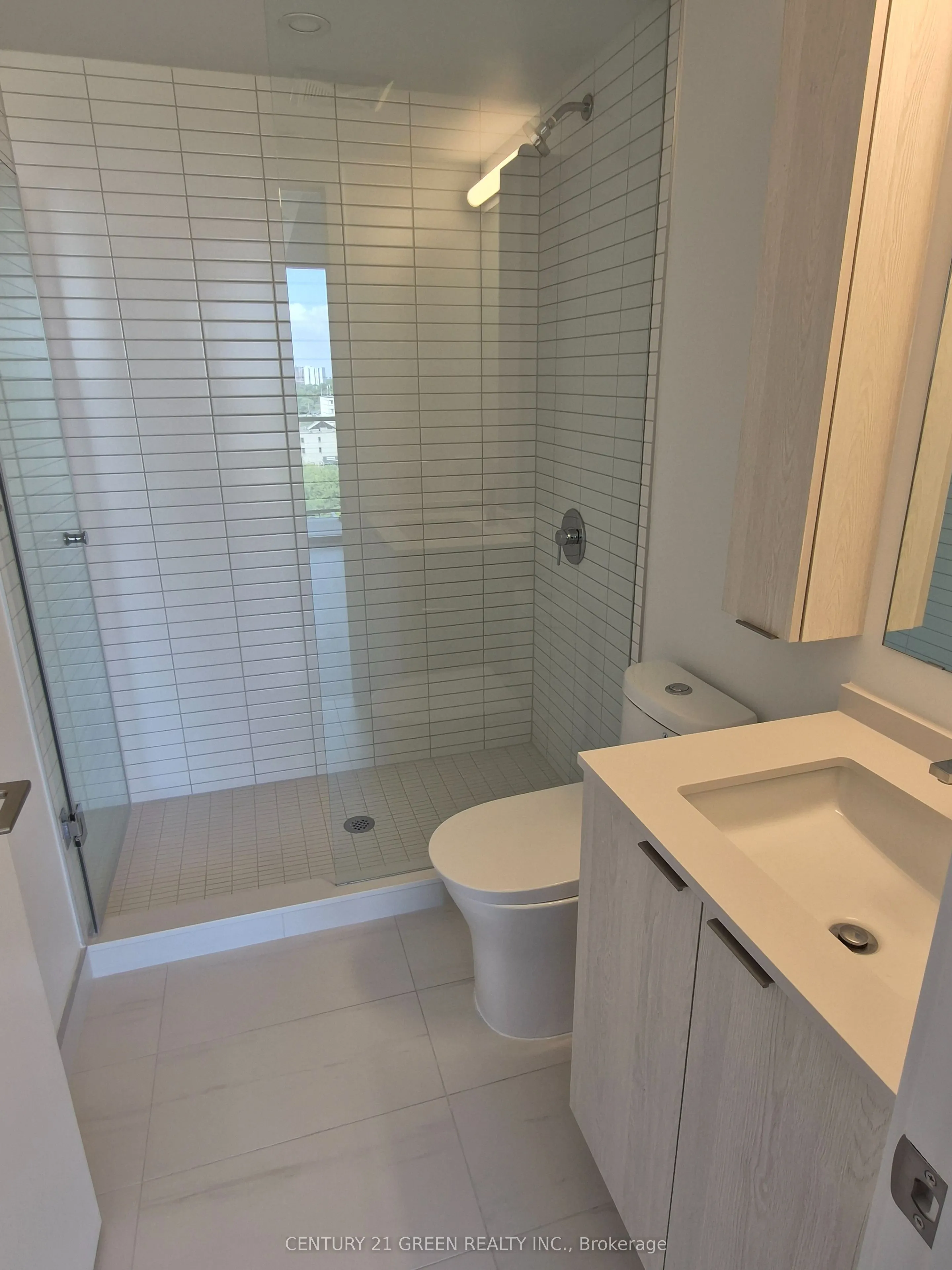 3009 Novar Road, #902