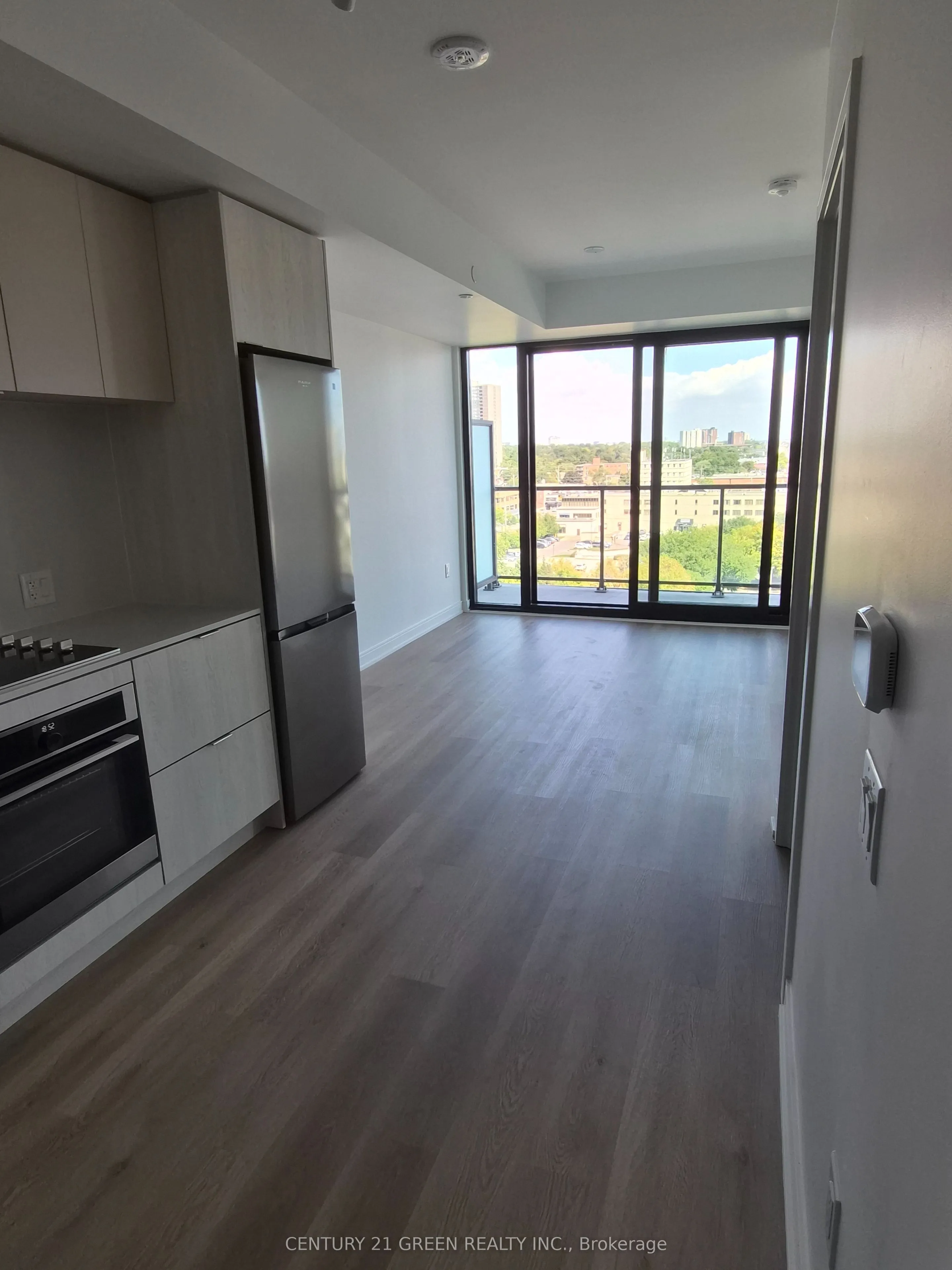 3009 Novar Road, #902