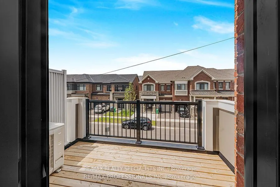 45 Keppel Circle S
