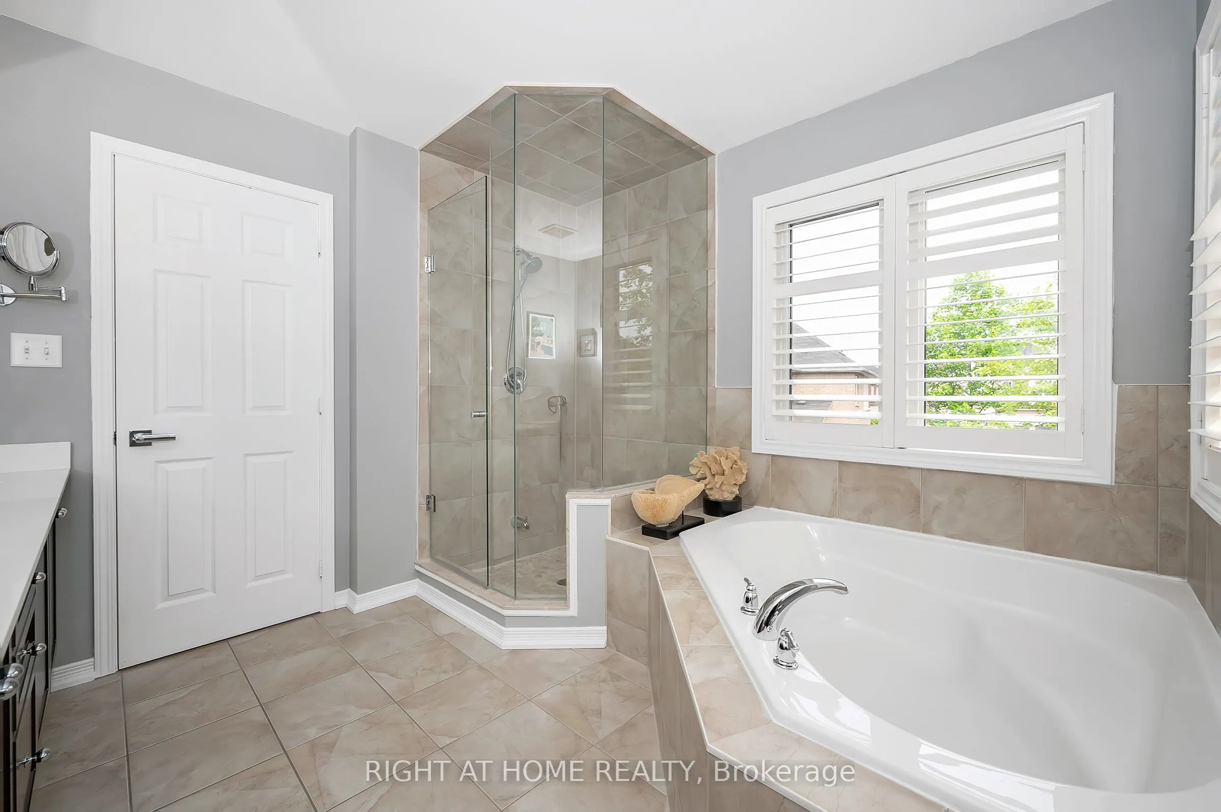 4789 Thomas Alton Boulevard