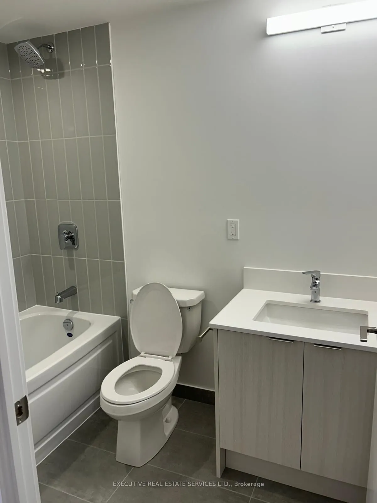 225 Malta Avenue, #411